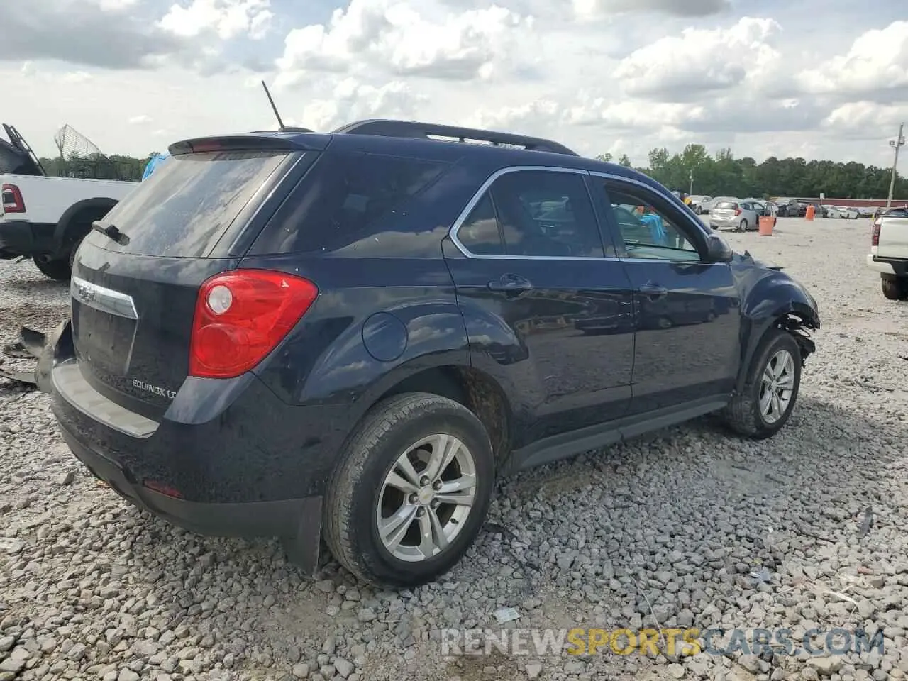 3 fotografías del automóvil dañado 2GNALBEK0F6227648 CHEVROLET EQUINOX 2026