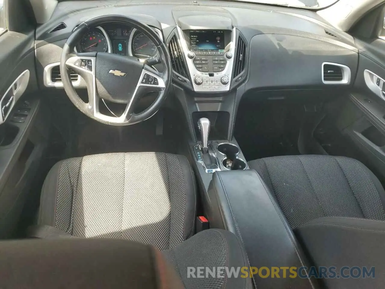 8 fotografías del automóvil dañado 2GNALBEK0F6227648 CHEVROLET EQUINOX 2026
