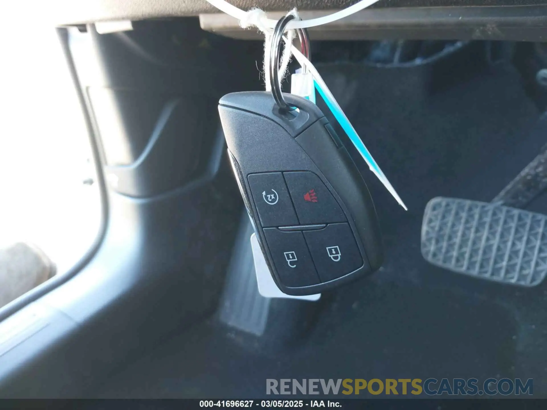 11 fotografías del automóvil dañado 3GN7DLRP7SS163767 CHEVROLET EQUINOX EV 2025
