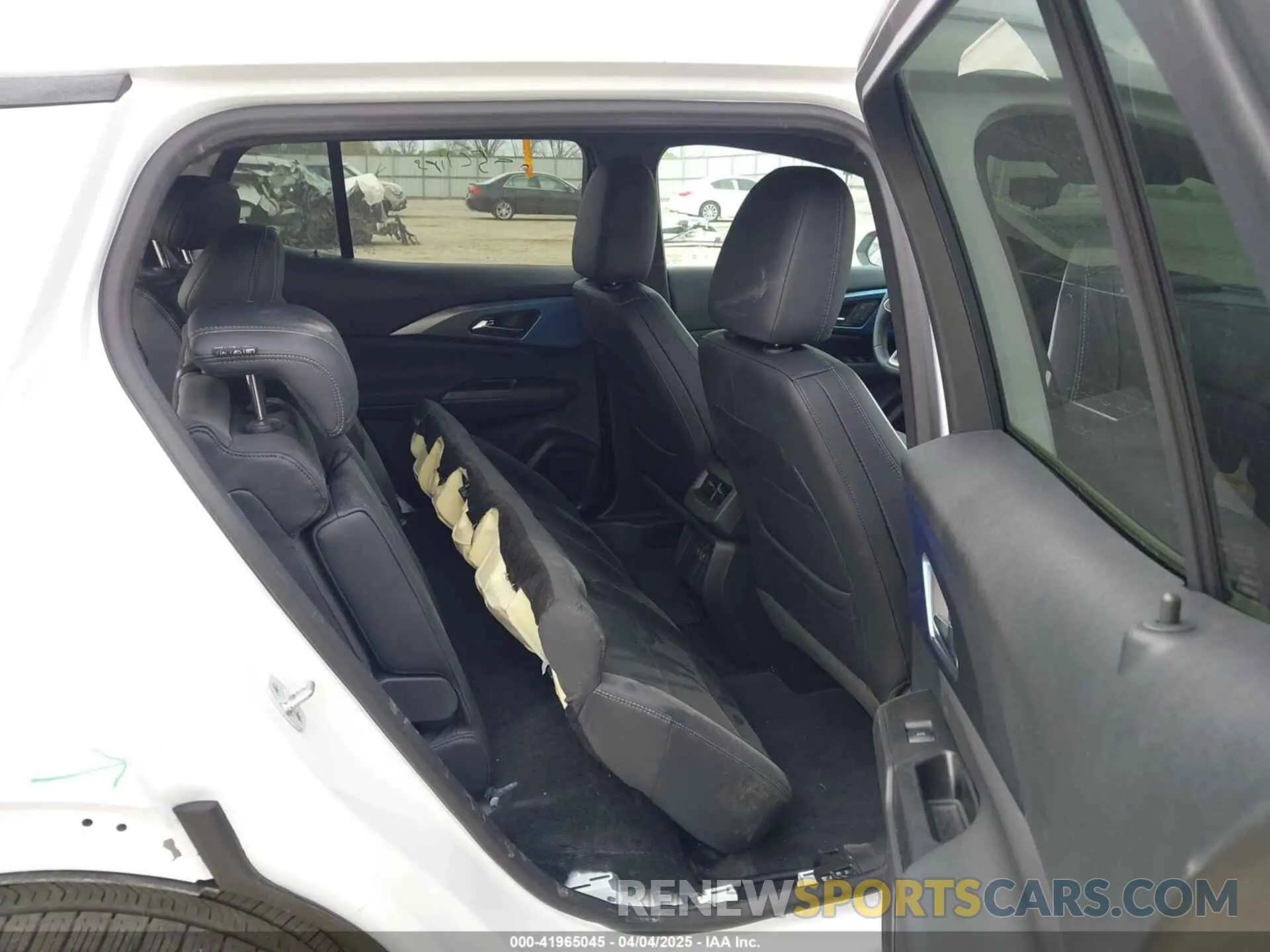 8 fotografías del automóvil dañado 3GN7DLRP8SS124038 CHEVROLET EQUINOX EV 2025