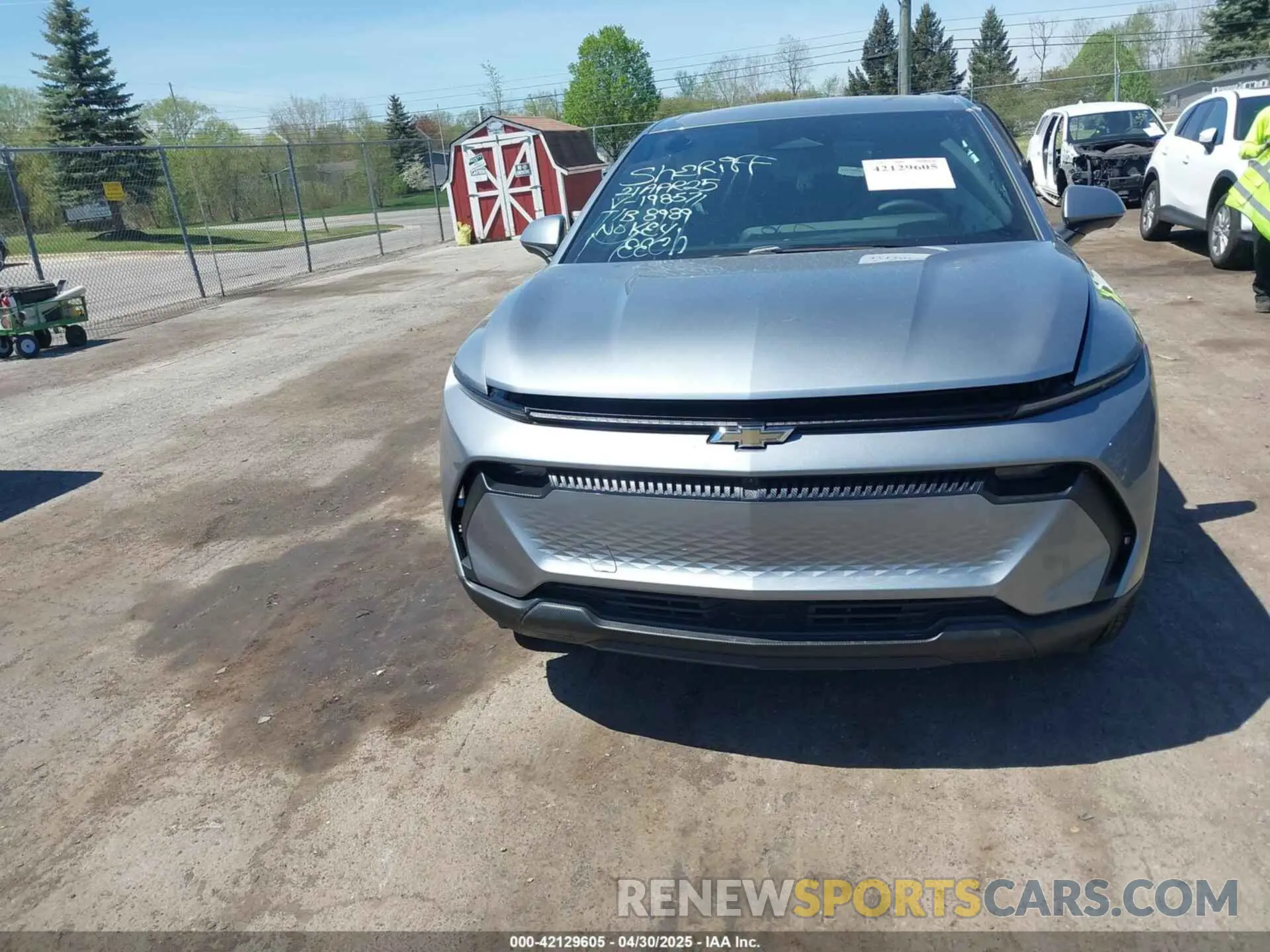 11 fotografías del automóvil dañado 3GN7DLRR9SS198571 CHEVROLET EQUINOX EV 2025