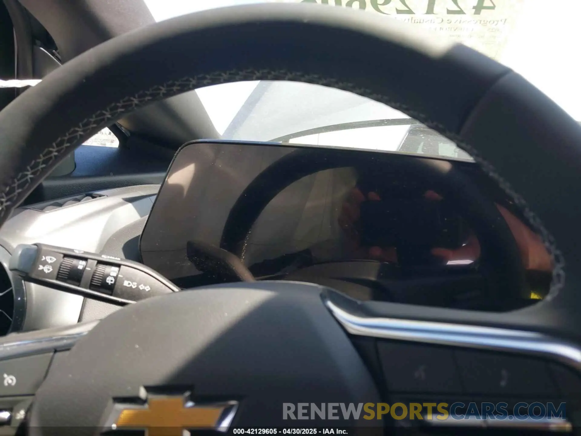 14 fotografías del automóvil dañado 3GN7DLRR9SS198571 CHEVROLET EQUINOX EV 2025