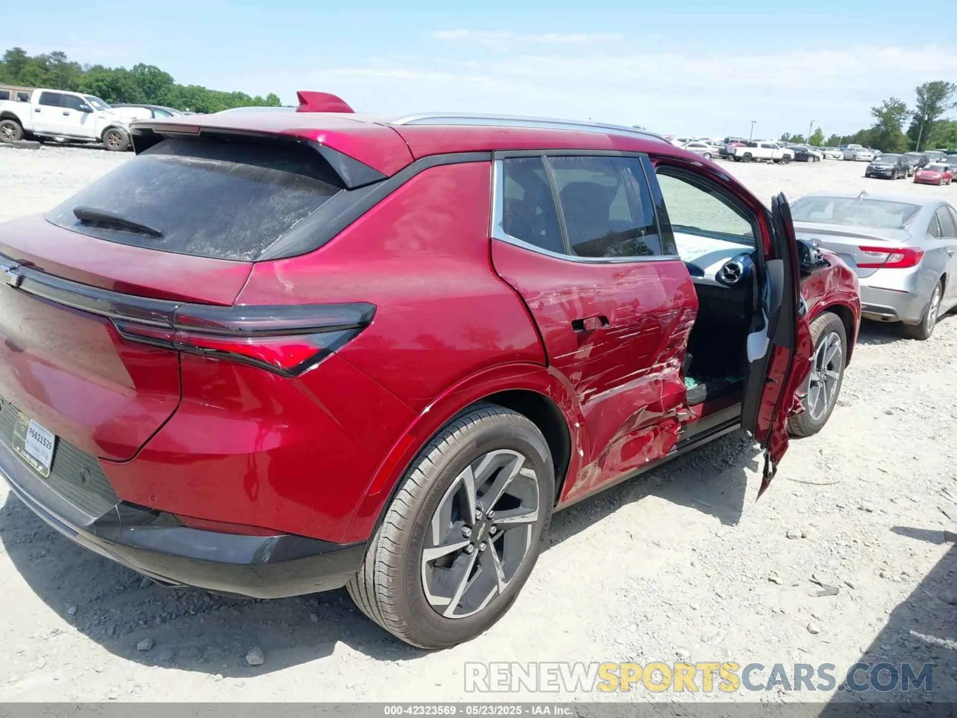 4 fotografías del automóvil dañado 3GN7DNRP3SS203130 CHEVROLET EQUINOX EV 2025
