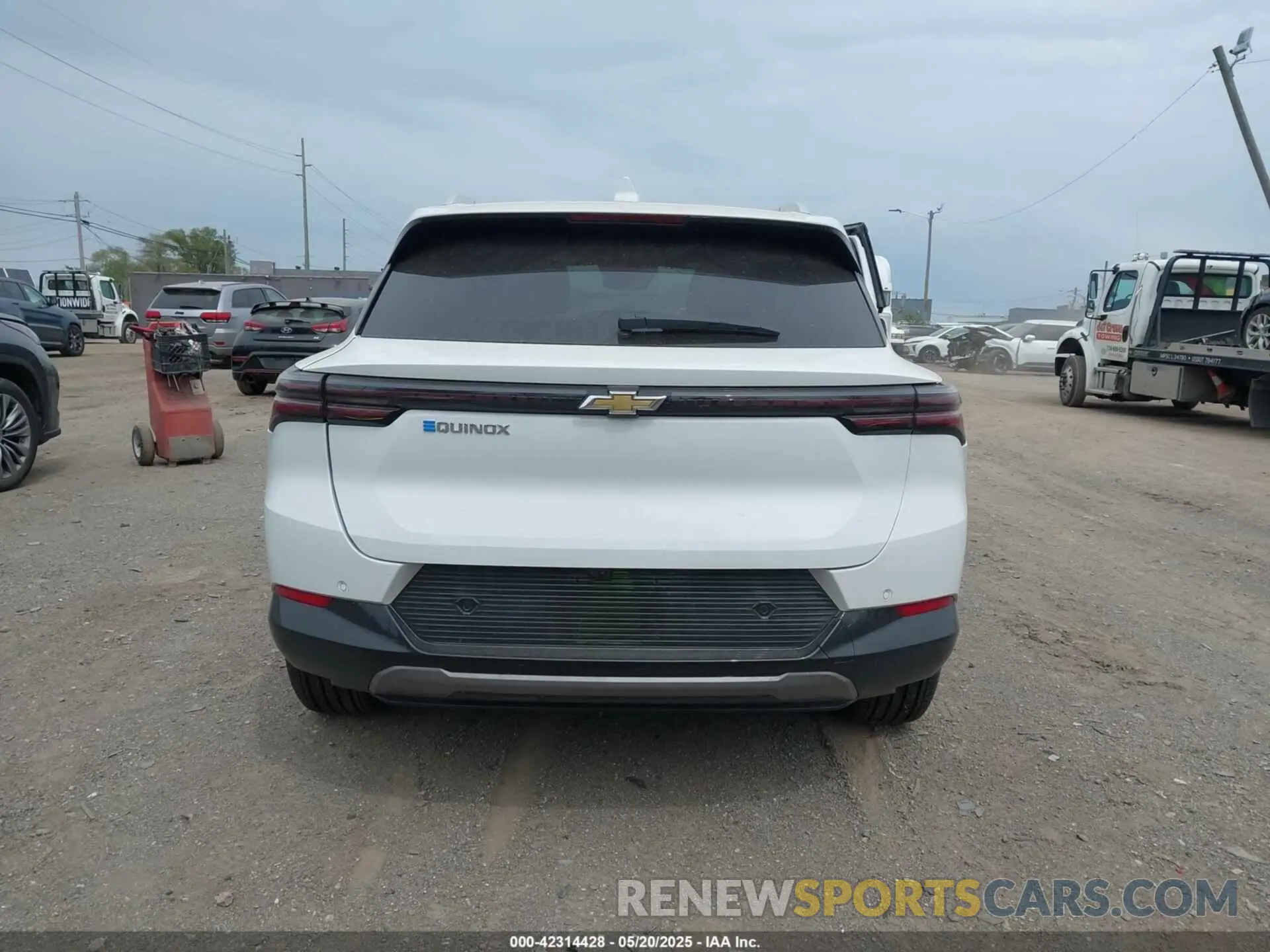 16 fotografías del automóvil dañado 3GN7DNRP5SS199243 CHEVROLET EQUINOX EV 2025