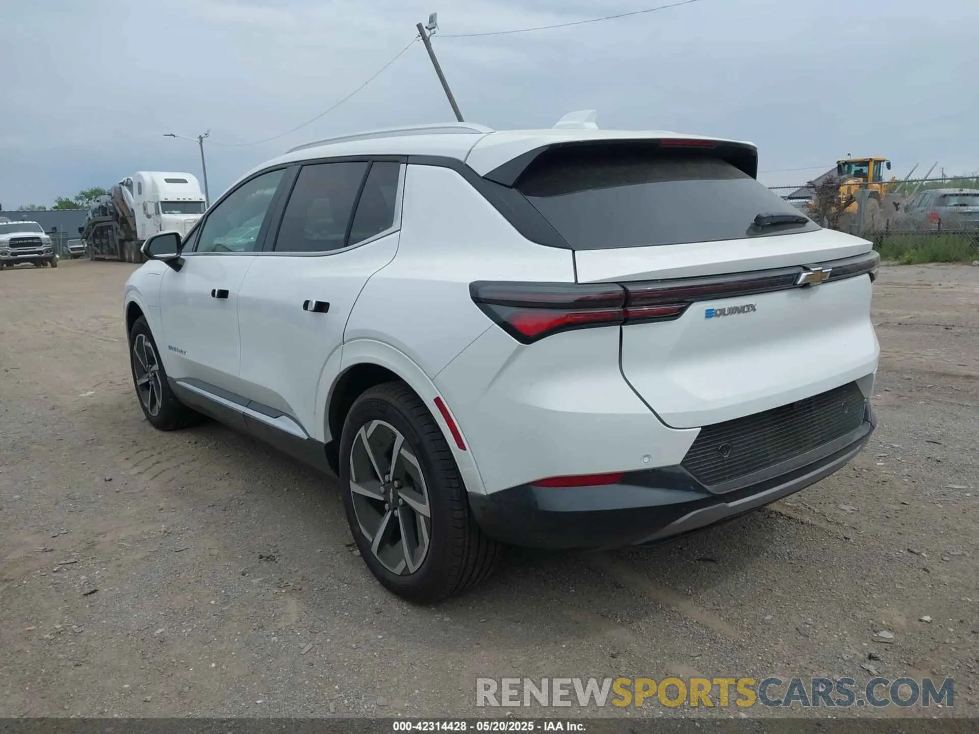 3 fotografías del automóvil dañado 3GN7DNRP5SS199243 CHEVROLET EQUINOX EV 2025