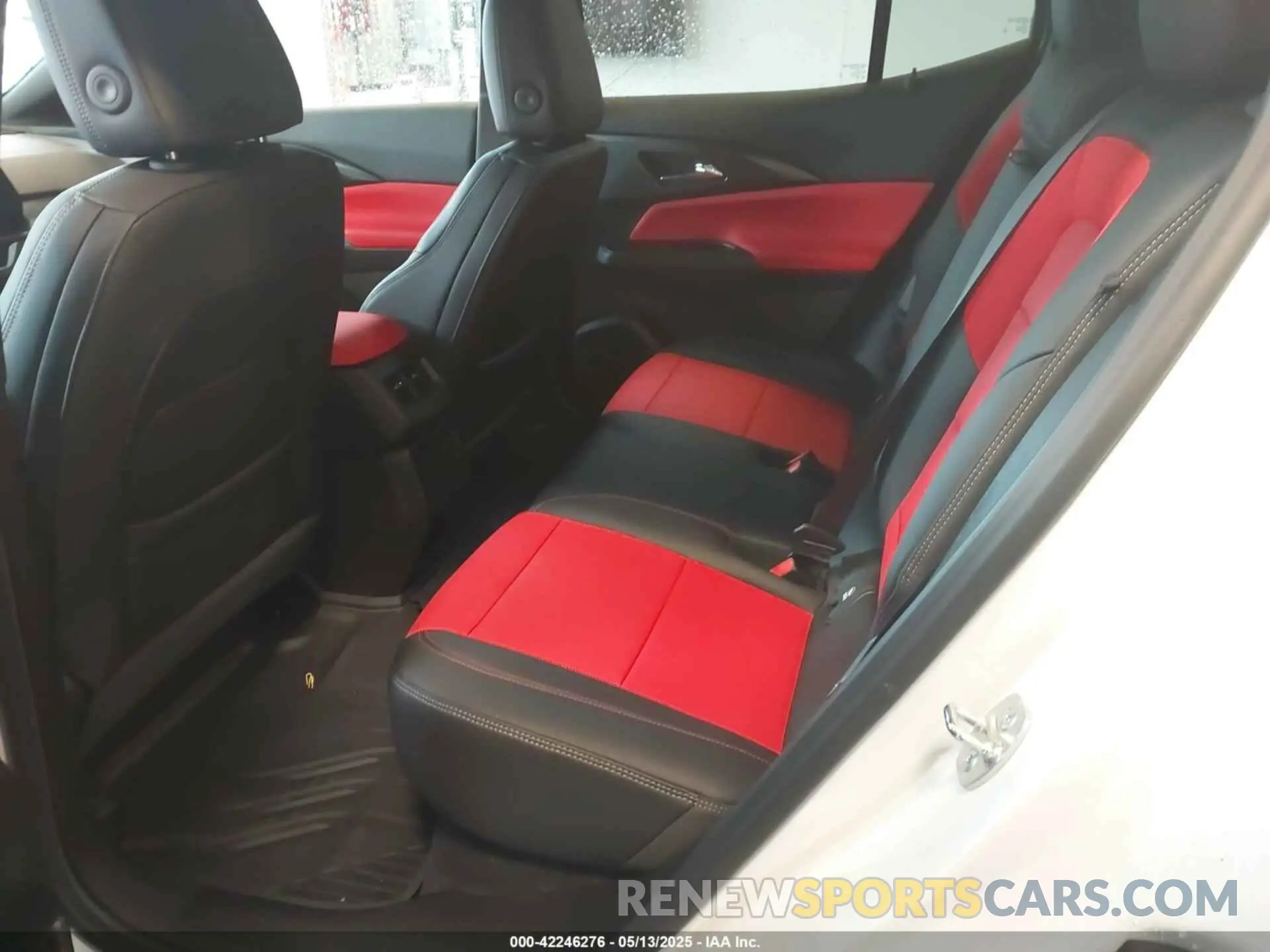 8 fotografías del automóvil dañado 3GN7DSRP5SS172090 CHEVROLET EQUINOX EV 2025
