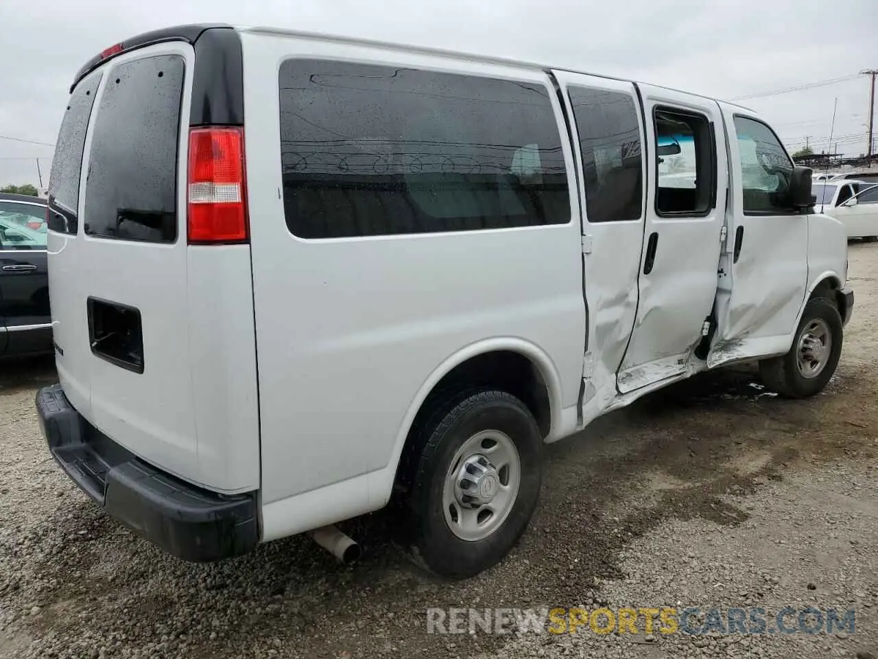 3 fotografías del automóvil dañado 1GAWGEFG1K1334129 CHEVROLET EXPRESS 2019