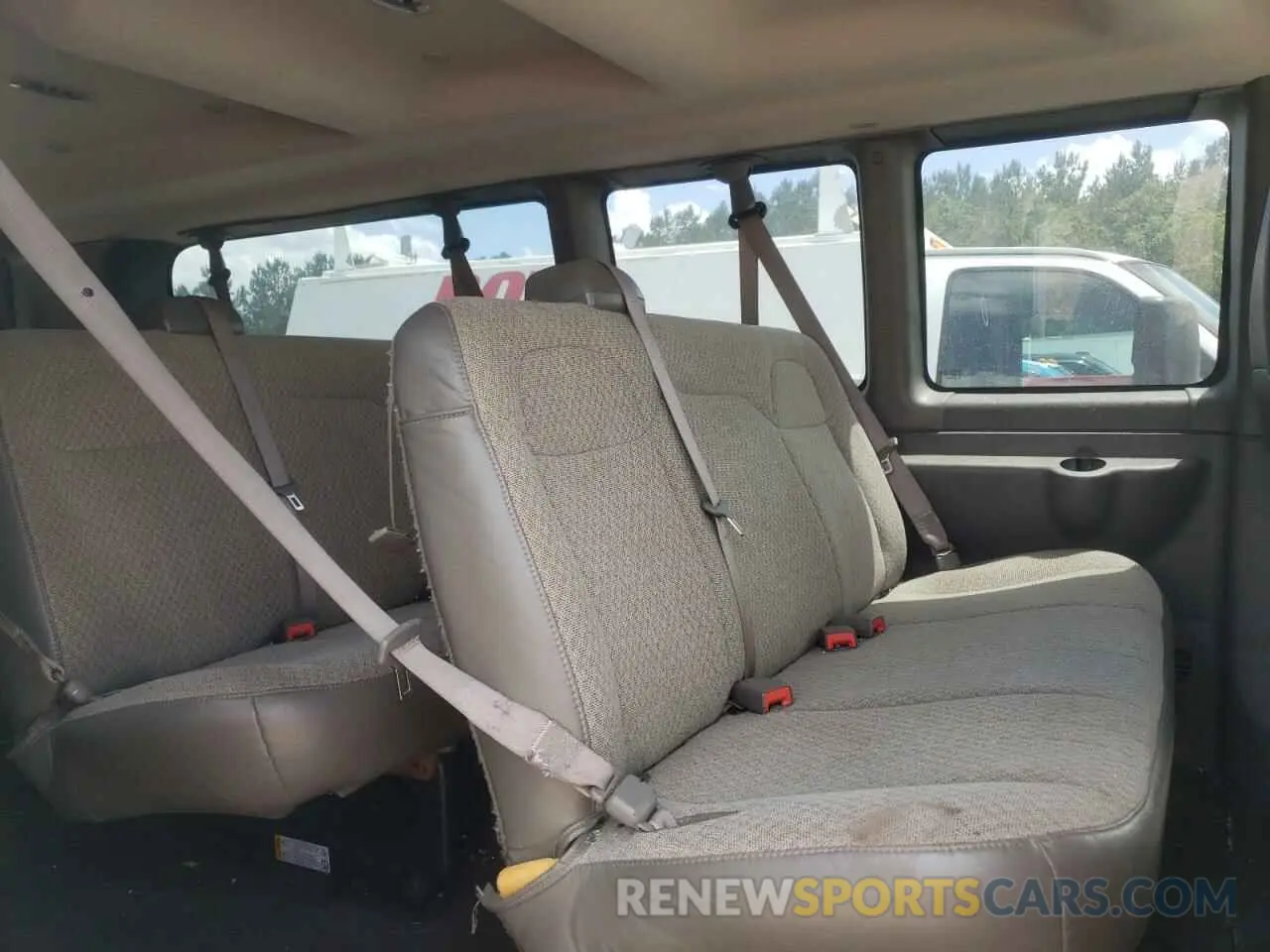 11 fotografías del automóvil dañado 1GAZGPFG7L1125732 CHEVROLET EXPRESS 2020