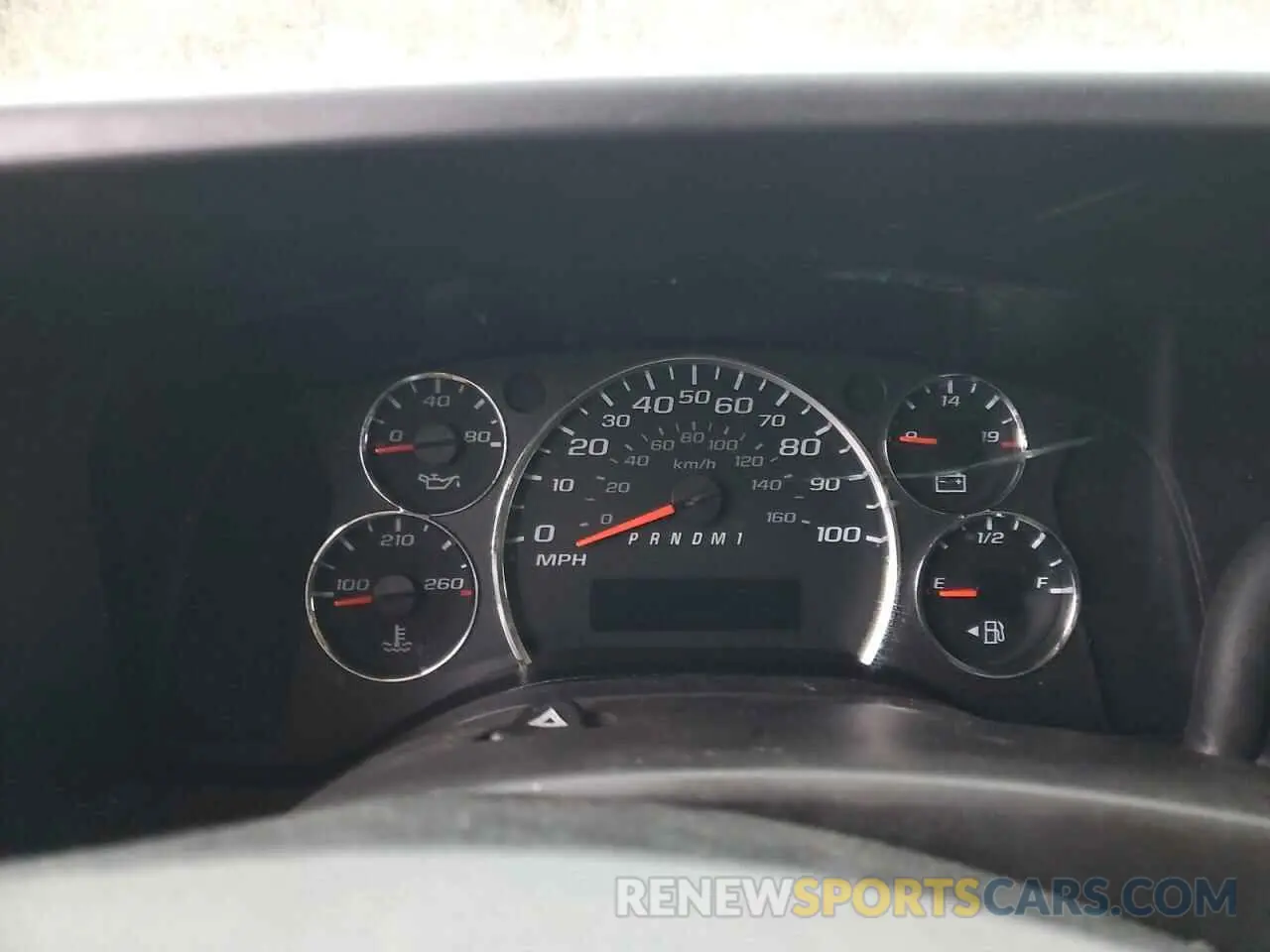 9 fotografías del automóvil dañado 1GCWGAFP3L1263369 CHEVROLET EXPRESS 2020