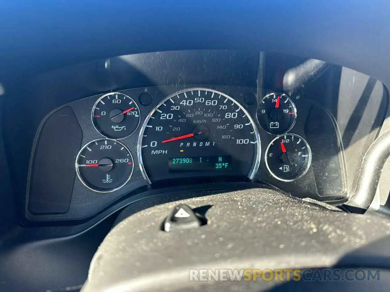 6 fotografías del automóvil dañado 1GAZGNFPXM1170072 CHEVROLET EXPRESS 2021