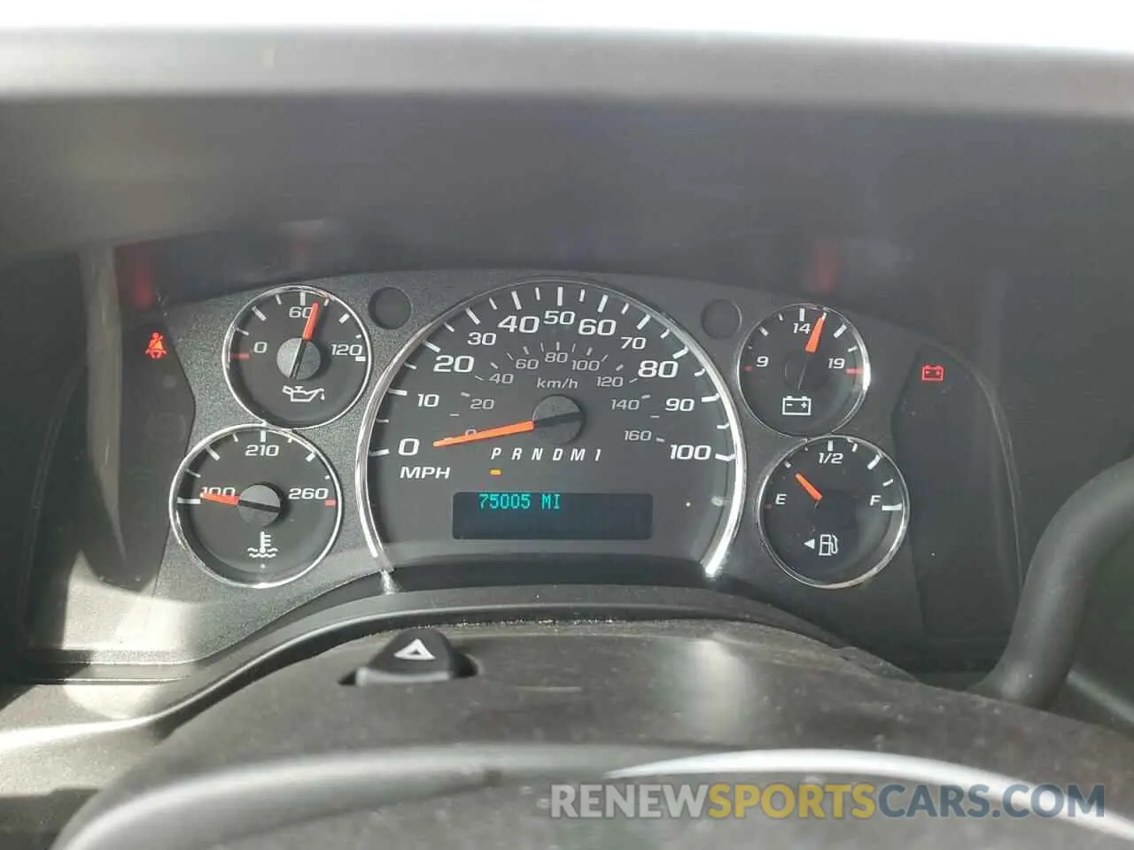 9 fotografías del automóvil dañado 1GCWGBFP2M1305053 CHEVROLET EXPRESS 2021
