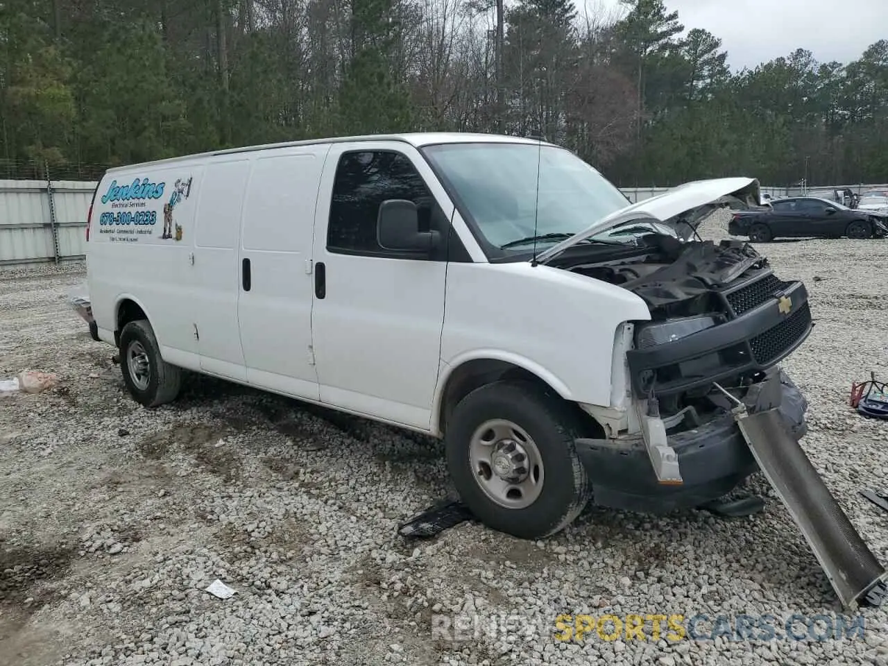 4 fotografías del automóvil dañado 1GCWGBFP6M1243589 CHEVROLET EXPRESS 2021