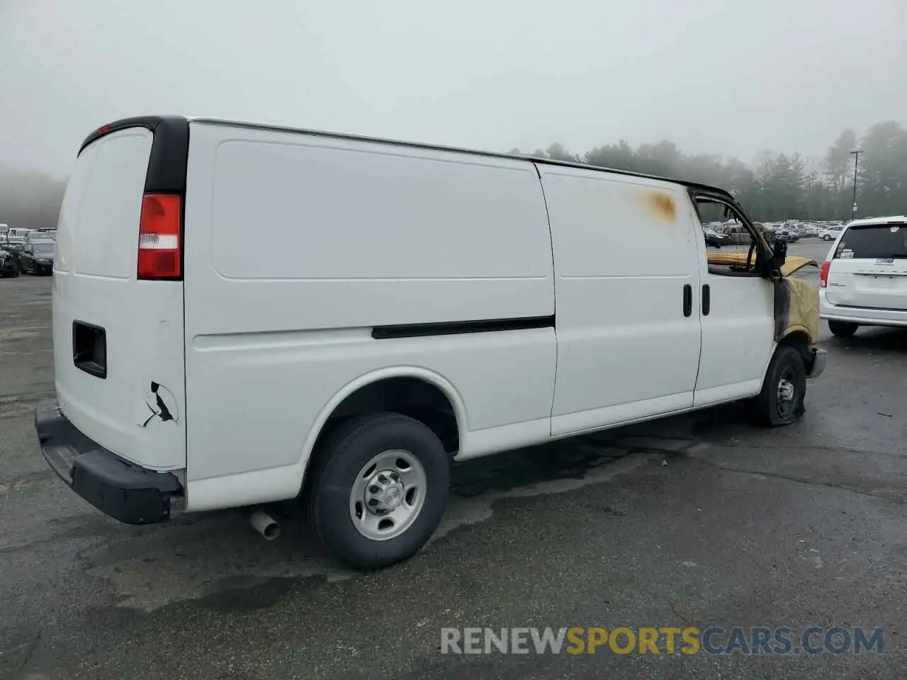 3 fotografías del automóvil dañado 1GCWGBF78N1283769 CHEVROLET EXPRESS 2022