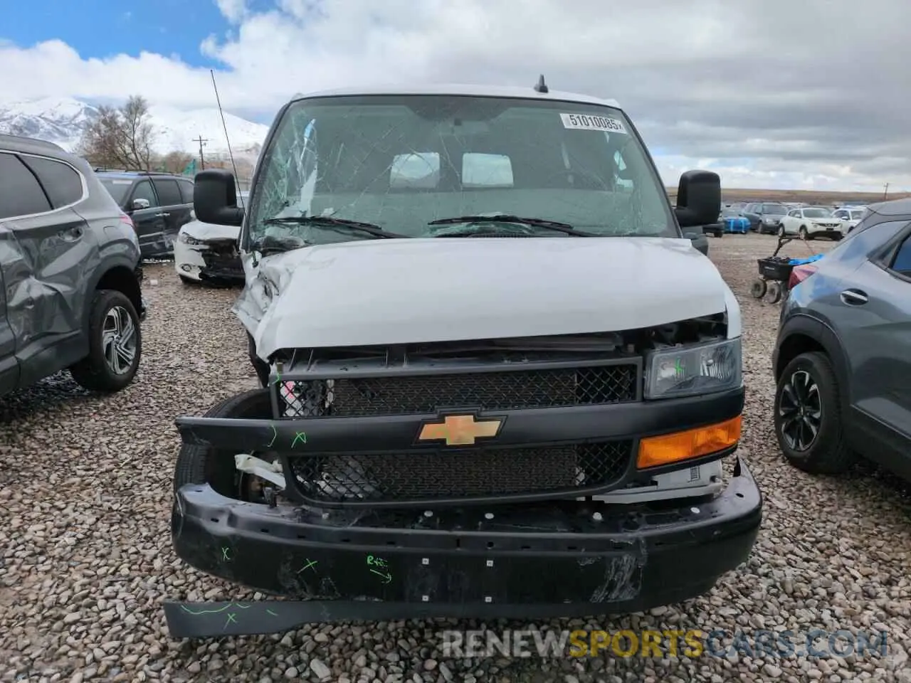 5 fotografías del automóvil dañado 1GAWGEFP4P1211318 CHEVROLET EXPRESS 2023