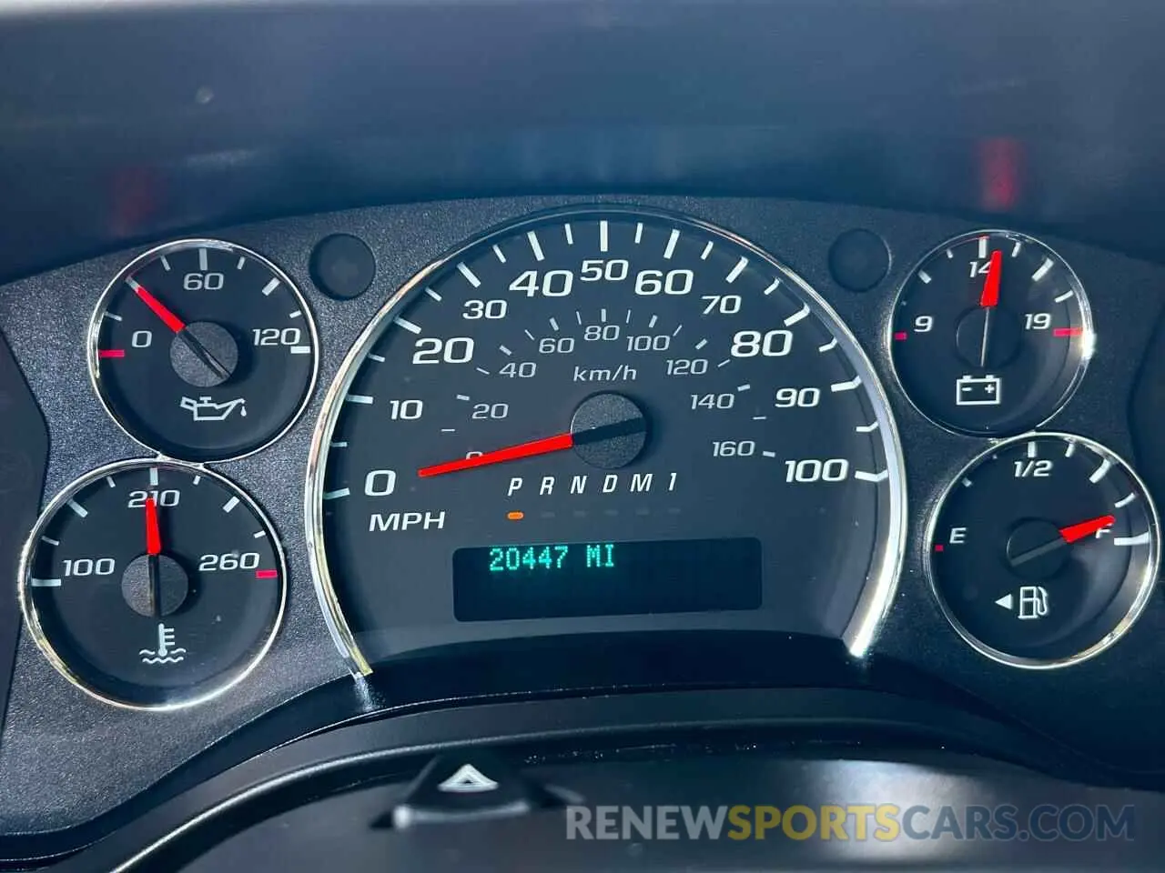 8 fotografías del automóvil dañado 1GCWGAFP5P1162145 CHEVROLET EXPRESS 2023