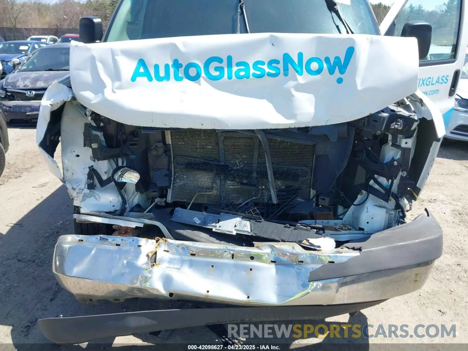 6 fotografías del automóvil dañado 1GCWGAFG5K1255093 CHEVROLET EXPRESS 2500 2019