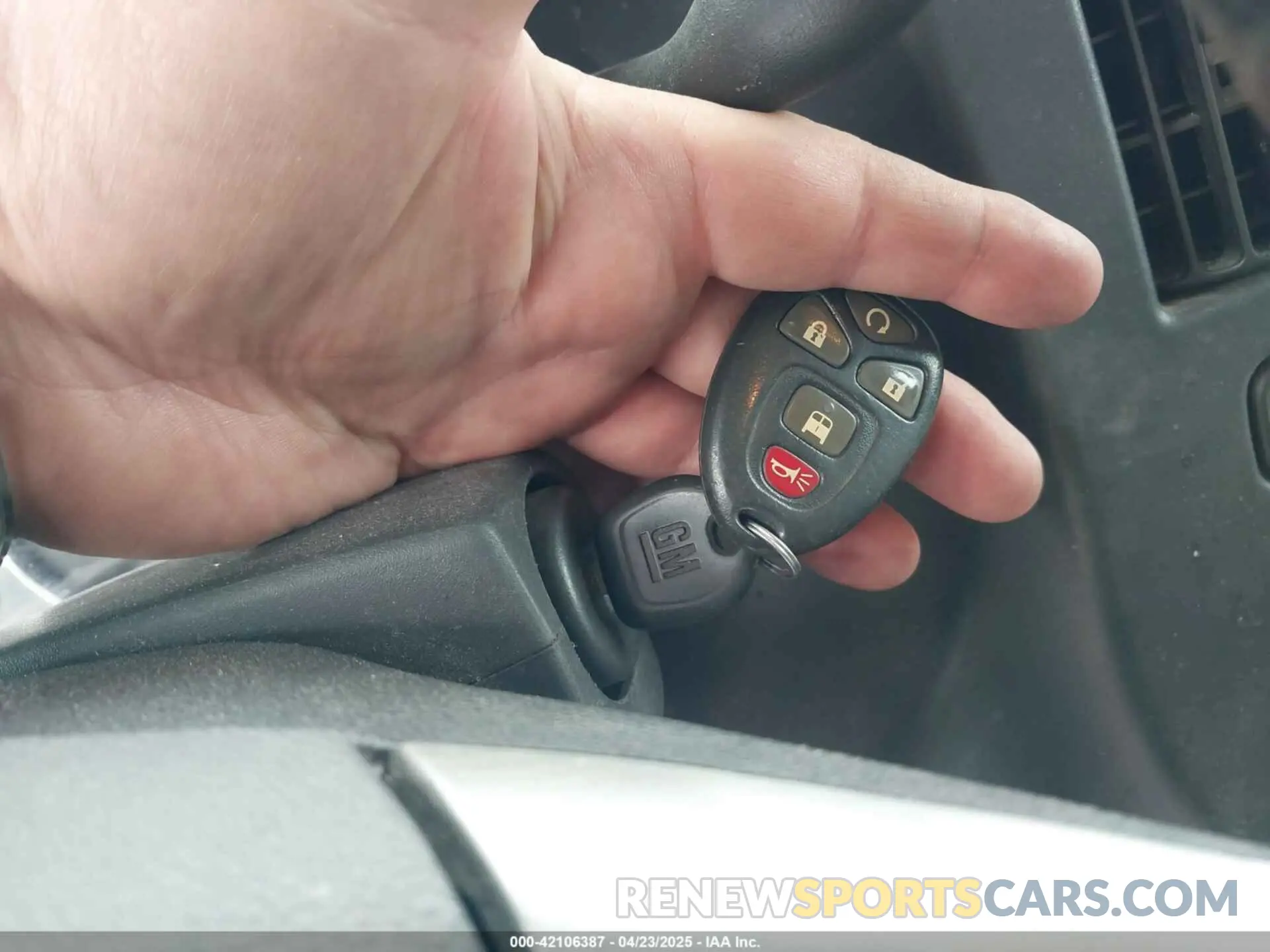 11 fotografías del automóvil dañado 1GCWGAFG5K1255806 CHEVROLET EXPRESS 2500 2019