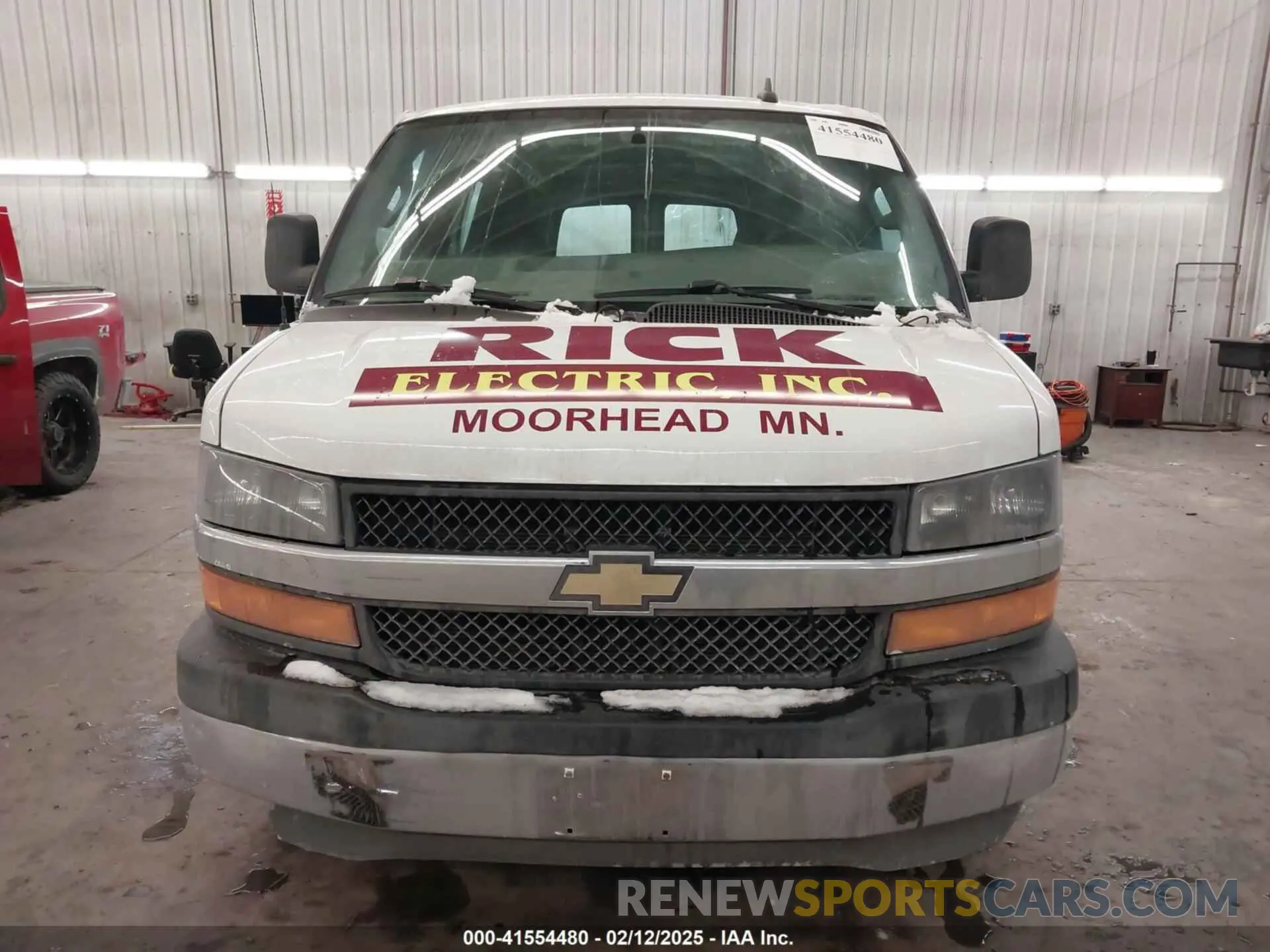 13 fotografías del automóvil dañado 1GCWGAFG5K1321545 CHEVROLET EXPRESS 2500 2019