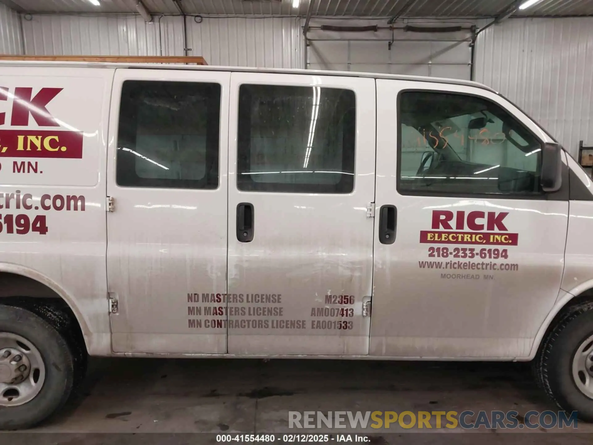 14 fotografías del automóvil dañado 1GCWGAFG5K1321545 CHEVROLET EXPRESS 2500 2019