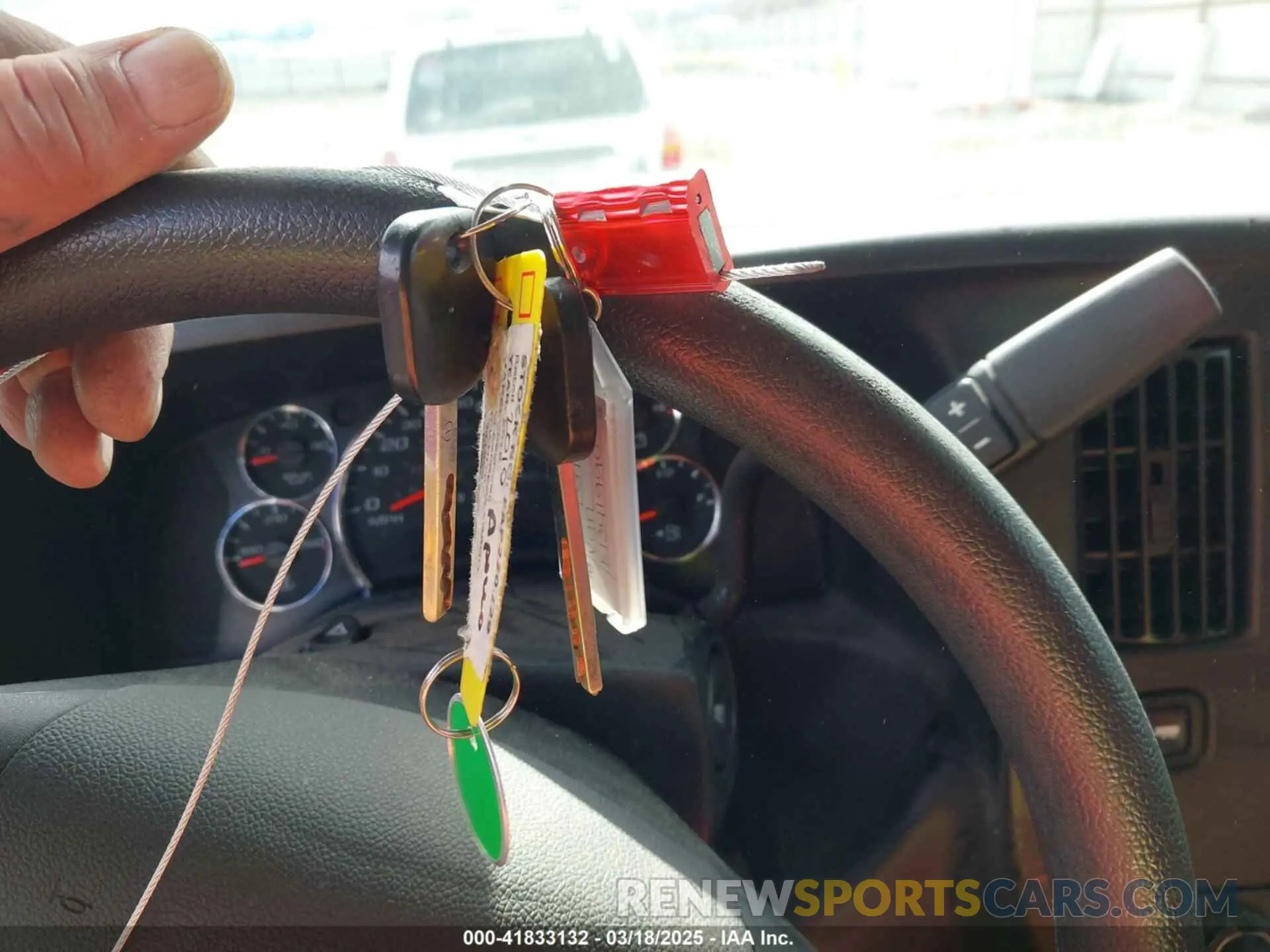 11 fotografías del automóvil dañado 1GCWGAFG5K1341990 CHEVROLET EXPRESS 2500 2019