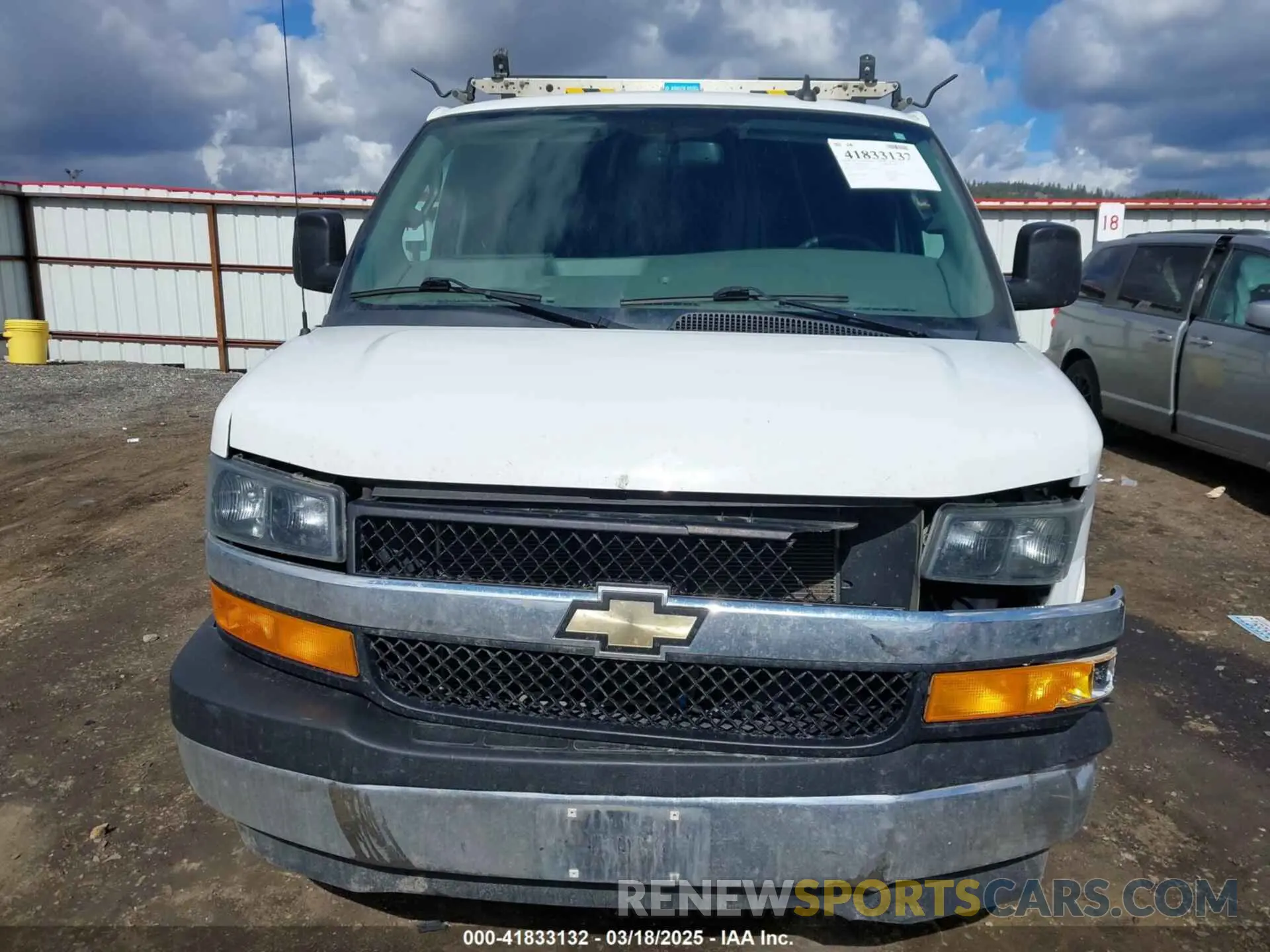 12 fotografías del automóvil dañado 1GCWGAFG5K1341990 CHEVROLET EXPRESS 2500 2019