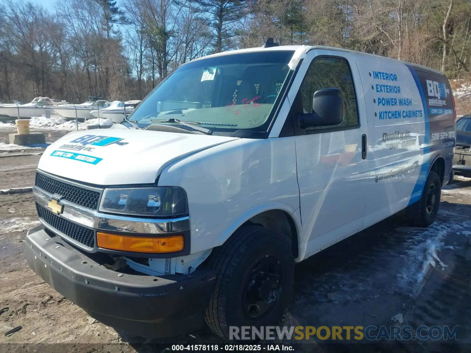 2 fotografías del automóvil dañado 1GCWGAFP9K1251869 CHEVROLET EXPRESS 2500 2019