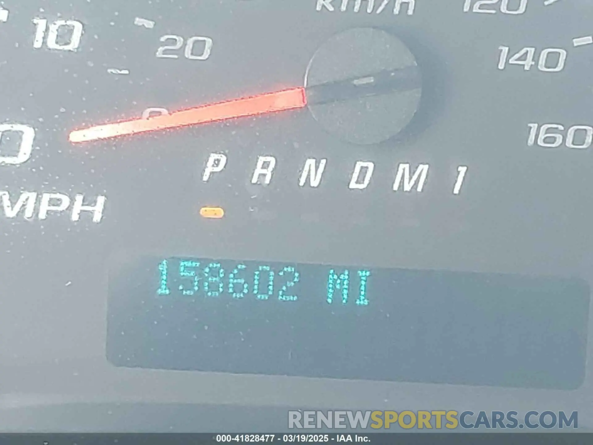 15 fotografías del automóvil dañado 1GCWGAFPXK1364021 CHEVROLET EXPRESS 2500 2019