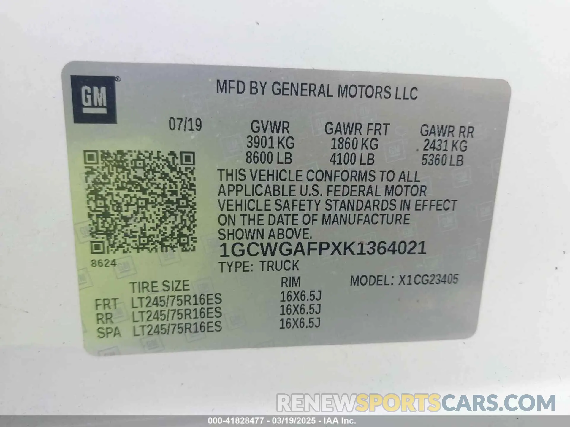9 fotografías del automóvil dañado 1GCWGAFPXK1364021 CHEVROLET EXPRESS 2500 2019