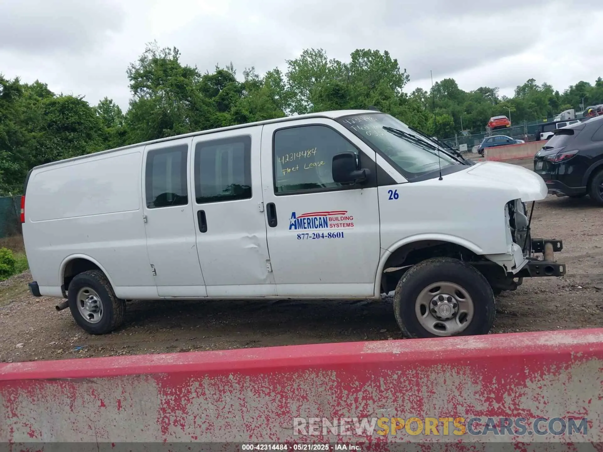 14 fotografías del automóvil dañado 1GCWGBFG0K1195312 CHEVROLET EXPRESS 2500 2019
