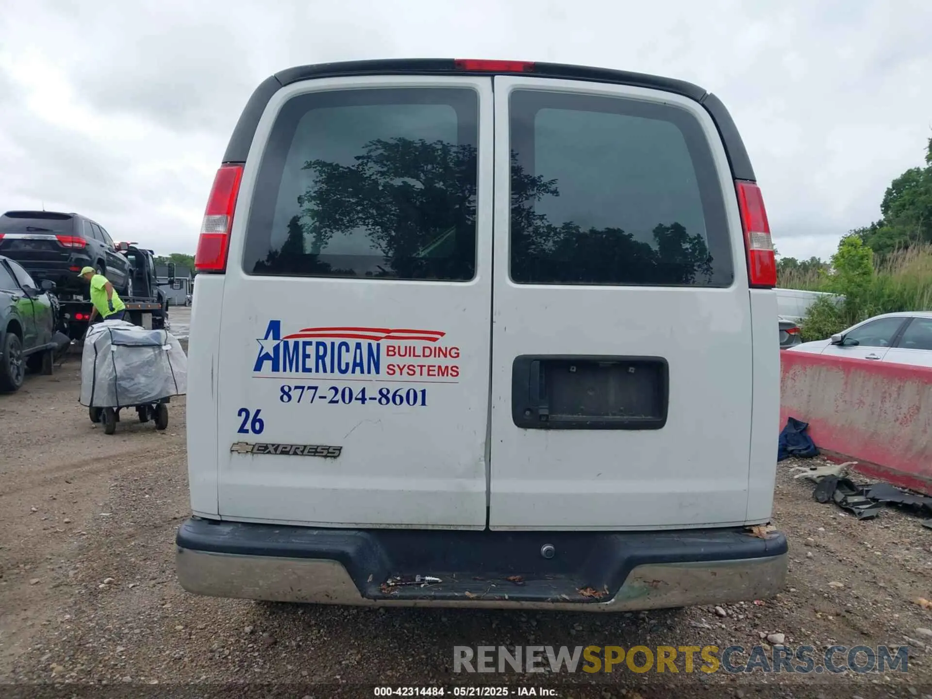 17 fotografías del automóvil dañado 1GCWGBFG0K1195312 CHEVROLET EXPRESS 2500 2019