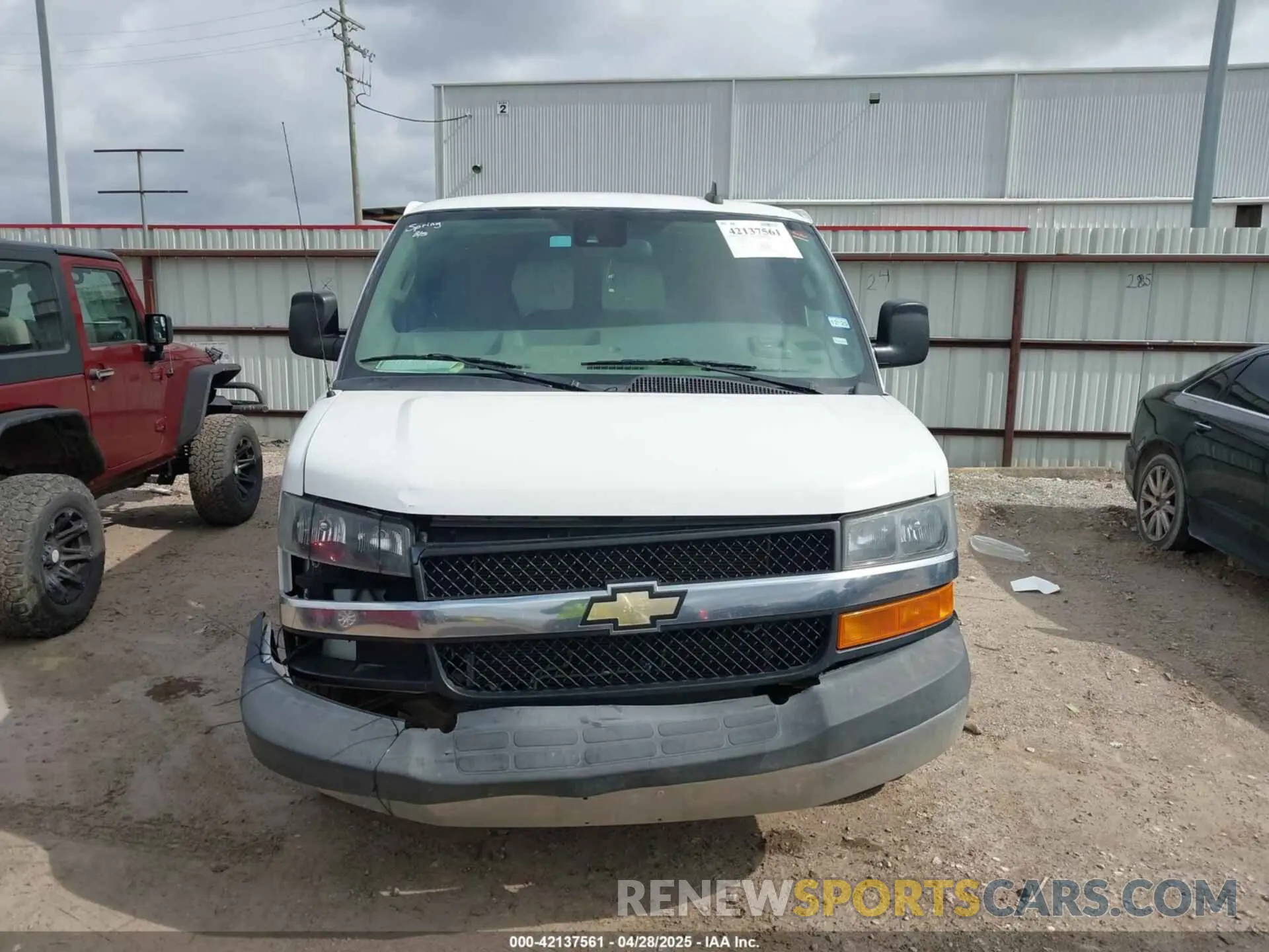 12 fotografías del automóvil dañado 1GAZGPFG3K1364936 CHEVROLET EXPRESS 3500 2019