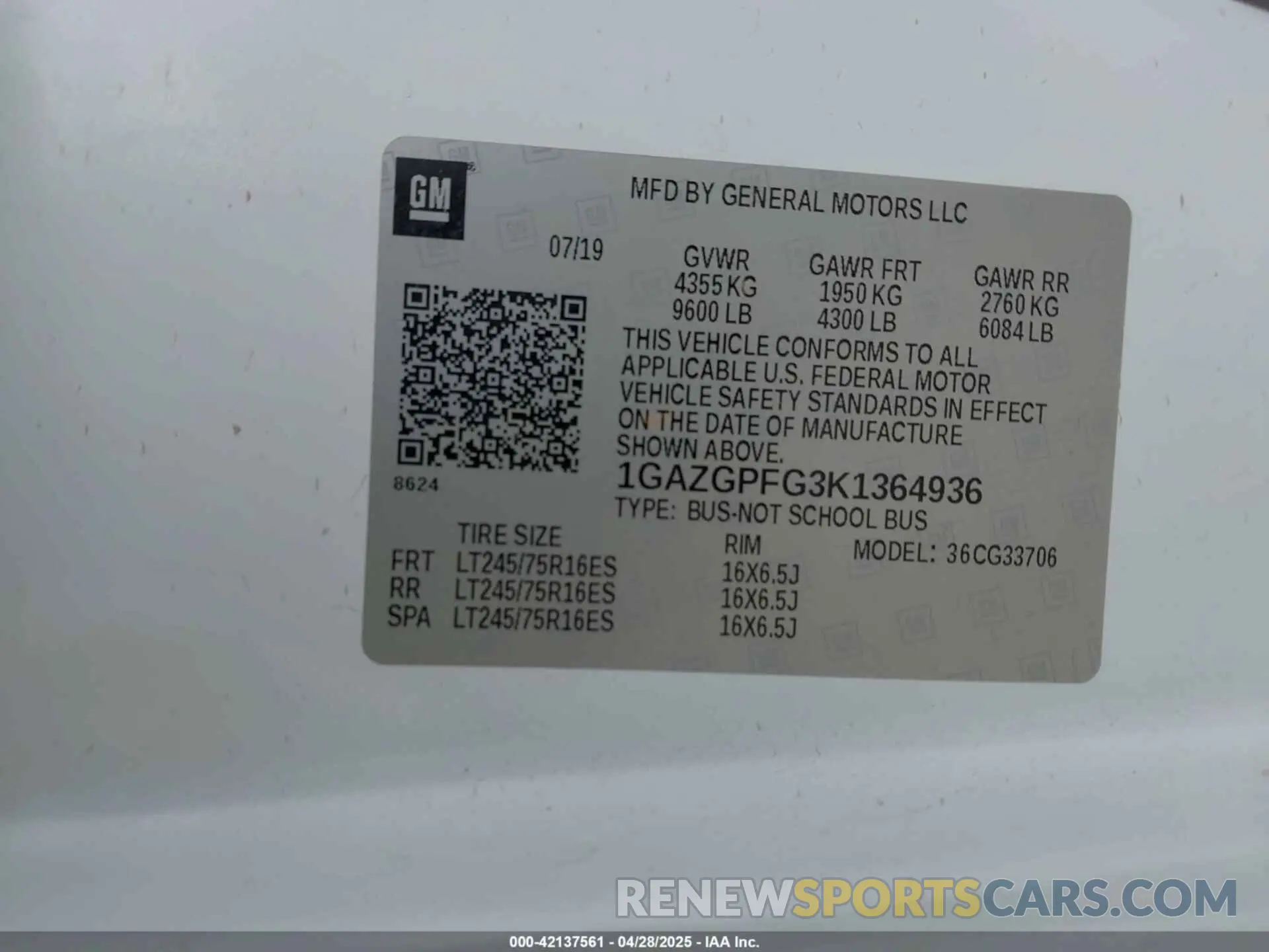 9 fotografías del automóvil dañado 1GAZGPFG3K1364936 CHEVROLET EXPRESS 3500 2019