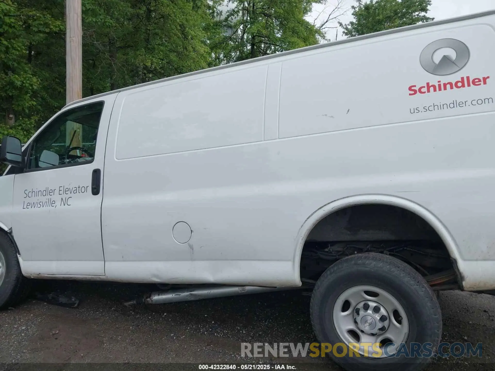 13 fotografías del automóvil dañado 1GCZGGFP9K1332273 CHEVROLET EXPRESS 3500 2019