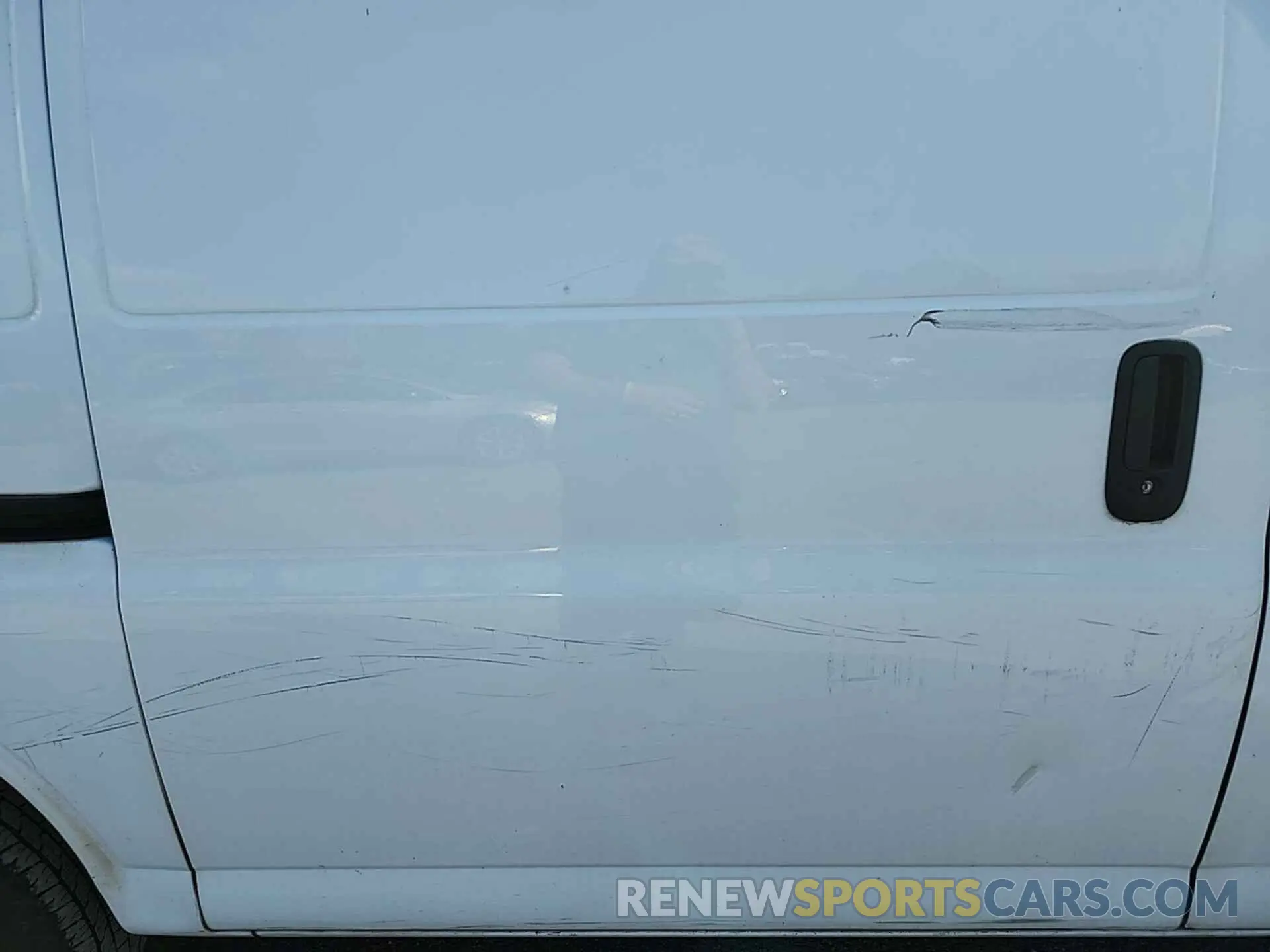 5 fotografías del automóvil dañado 1GCWGAFG0L1190607 CHEVROLET EXPRESS CARGO 2020