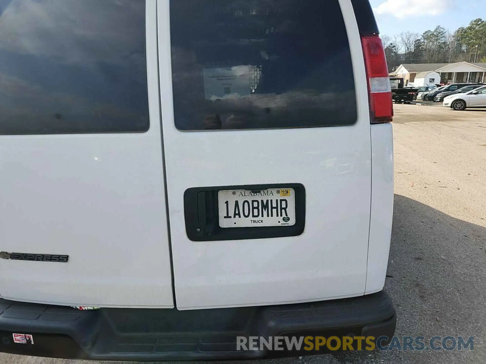 6 fotografías del automóvil dañado 1GCWGAFG0L1190607 CHEVROLET EXPRESS CARGO 2020