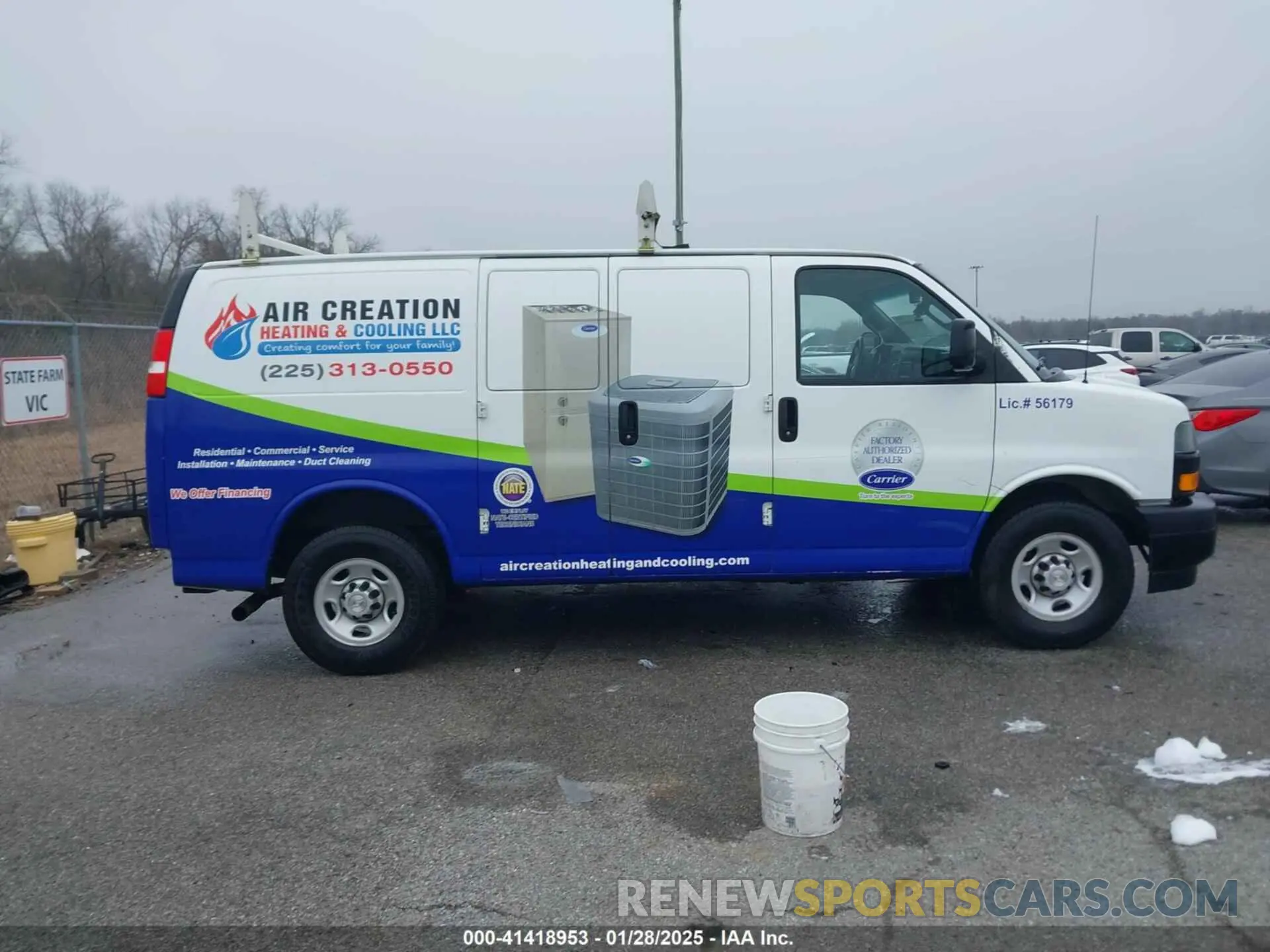 14 fotografías del automóvil dañado 1GCWGAFG1L1159561 CHEVROLET EXPRESS CARGO 2020