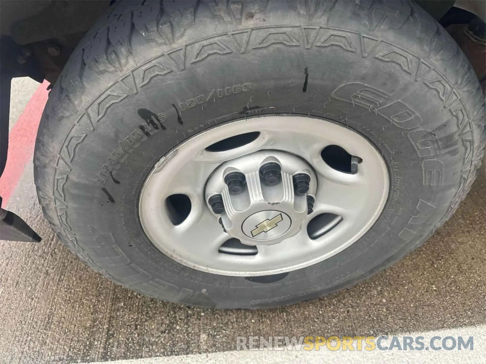 19 fotografías del automóvil dañado 1GCWGAFG2L1252959 CHEVROLET EXPRESS CARGO 2020