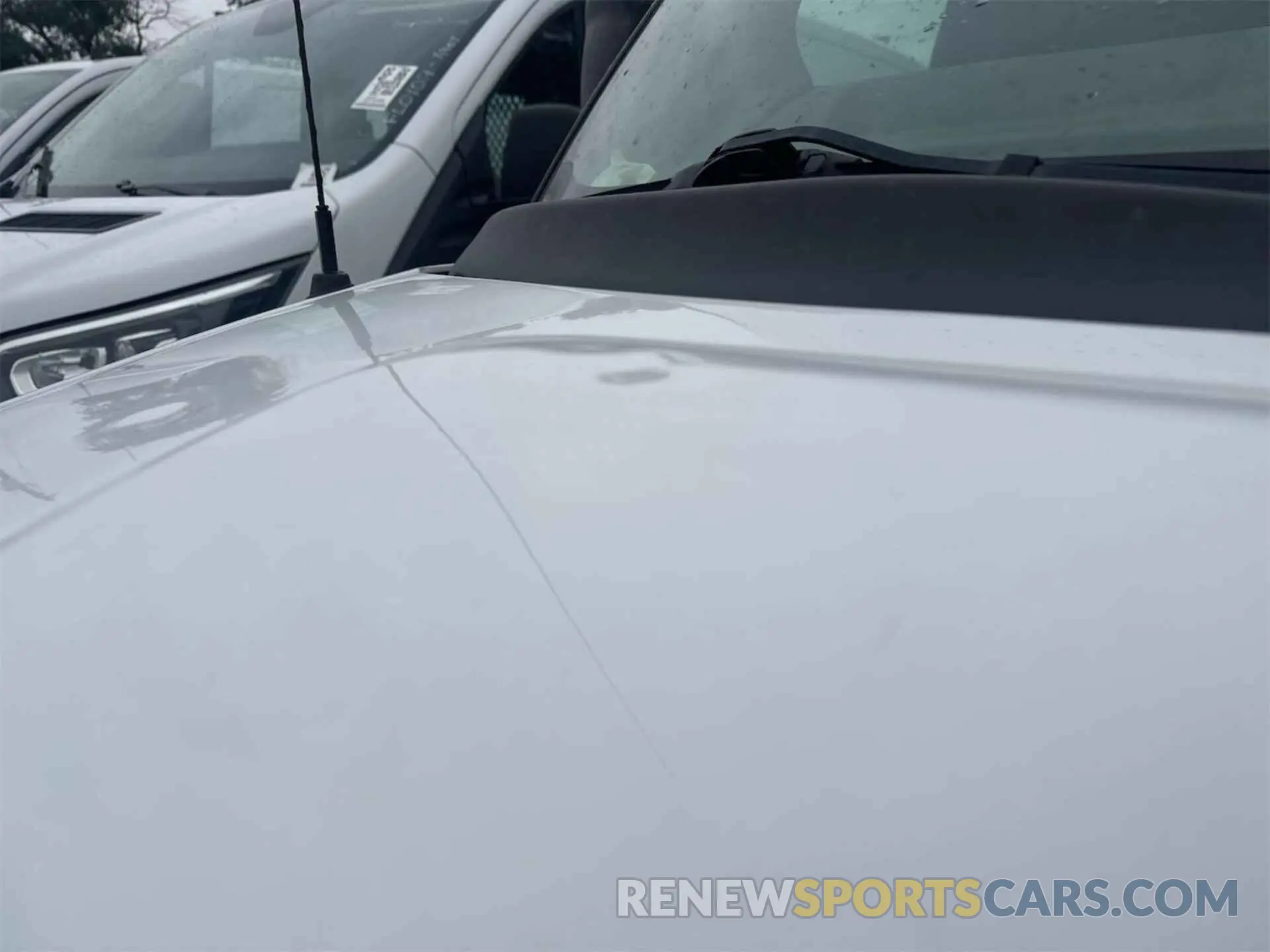 21 fotografías del automóvil dañado 1GCWGAFG2L1252959 CHEVROLET EXPRESS CARGO 2020