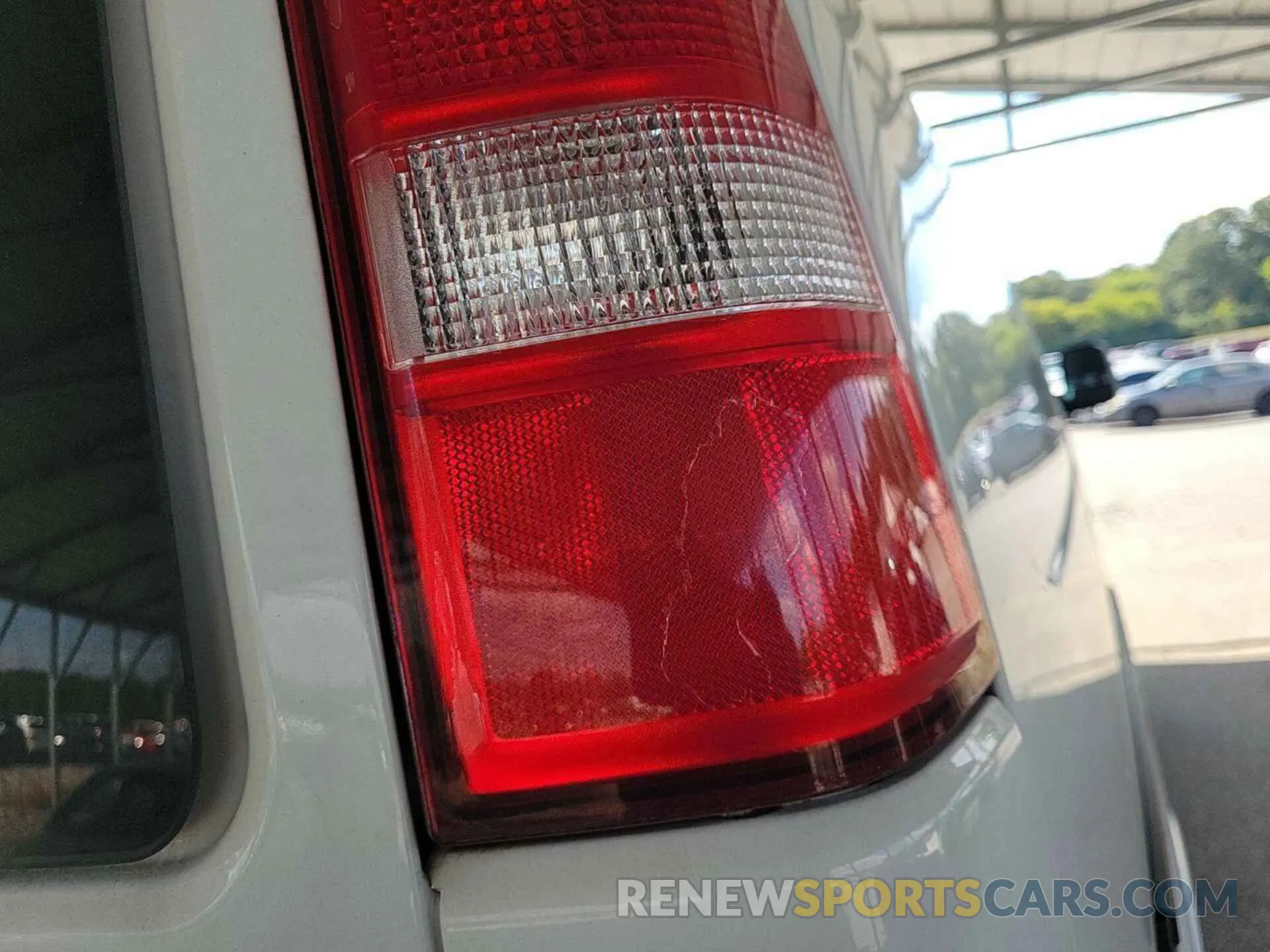 2 fotografías del automóvil dañado 1GCWGAFG4L1190903 CHEVROLET EXPRESS CARGO 2020