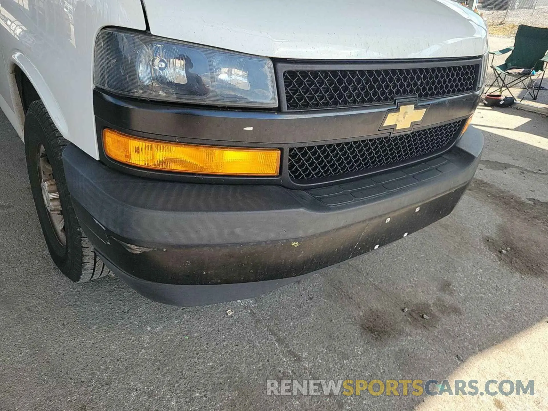 3 fotografías del automóvil dañado 1GCWGAFG4L1190903 CHEVROLET EXPRESS CARGO 2020