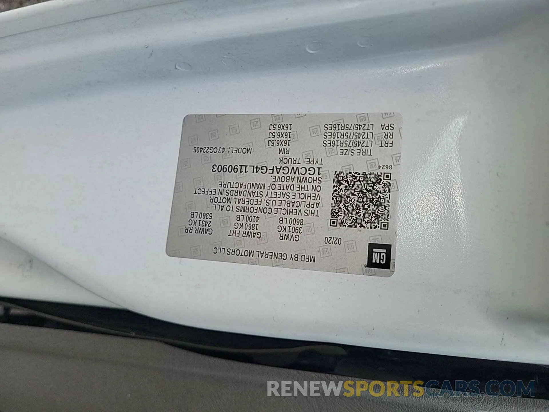5 fotografías del automóvil dañado 1GCWGAFG4L1190903 CHEVROLET EXPRESS CARGO 2020