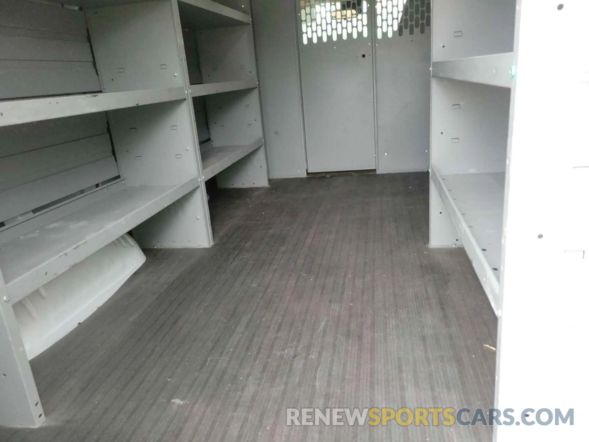 16 fotografías del automóvil dañado 1GCWGAFG4L1252722 CHEVROLET EXPRESS CARGO 2020