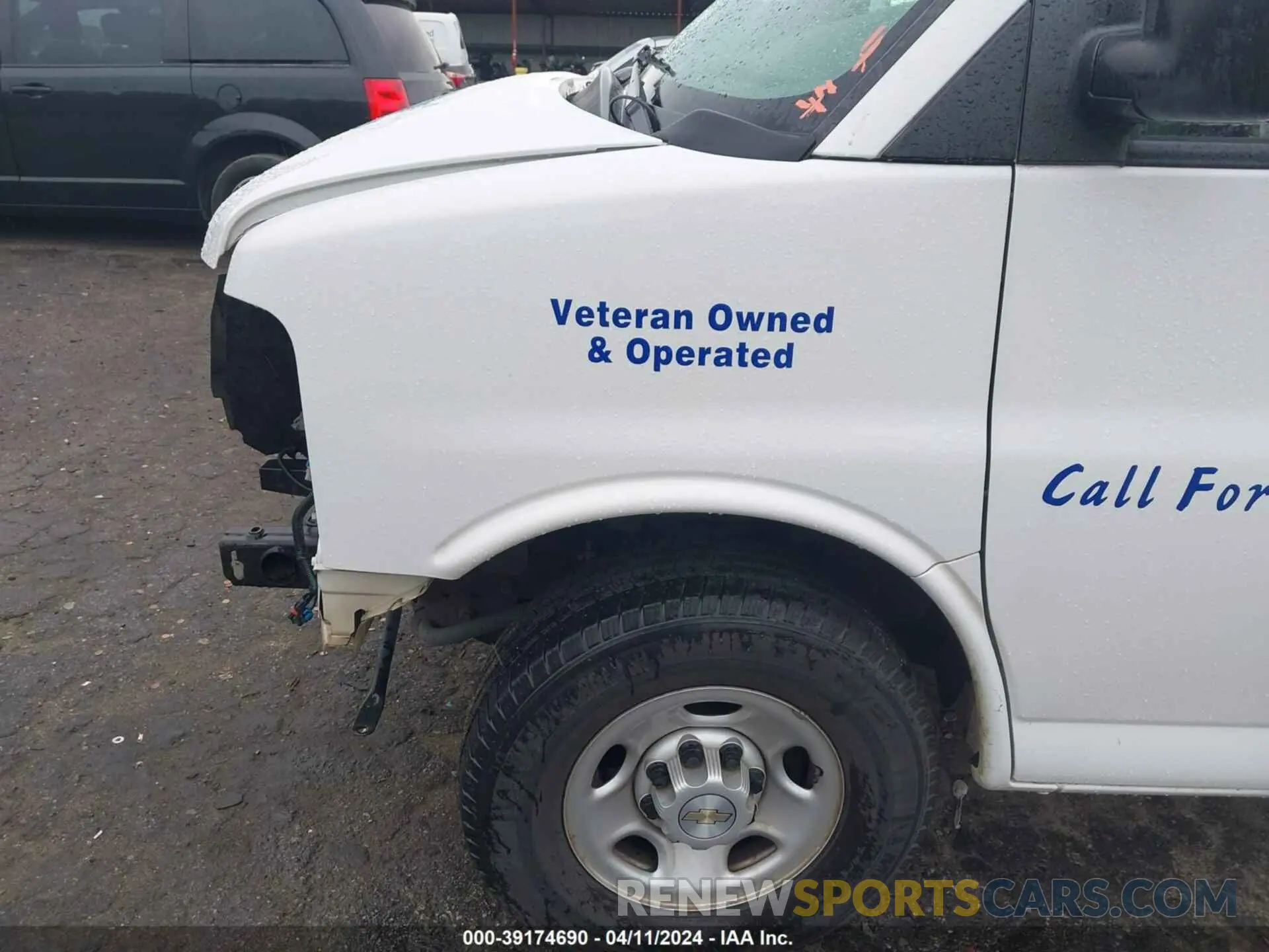 21 fotografías del automóvil dañado 1GCWGAFG5L1212519 CHEVROLET EXPRESS CARGO 2020