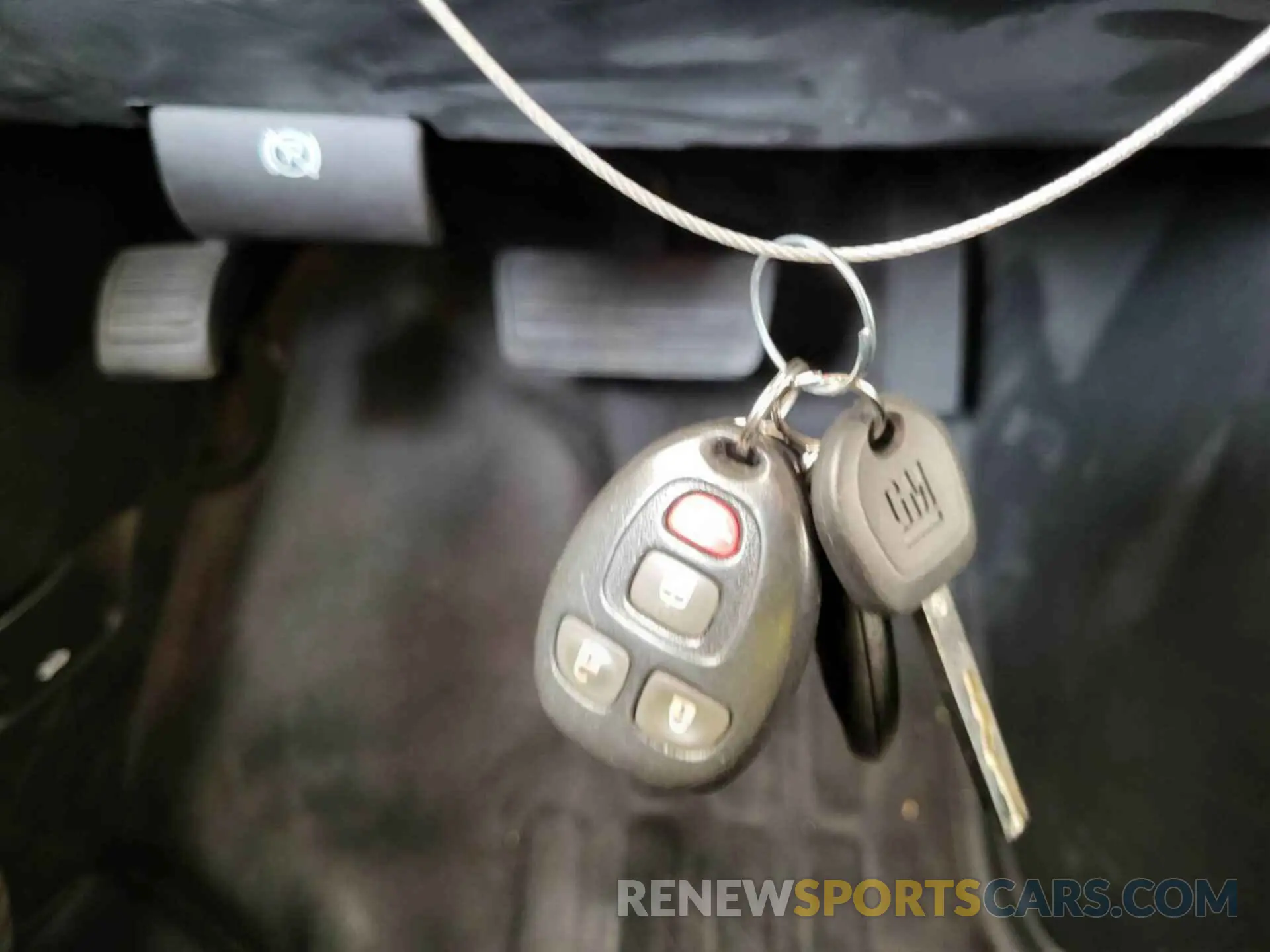 26 fotografías del automóvil dañado 1GCWGAFG6L1187792 CHEVROLET EXPRESS CARGO 2020