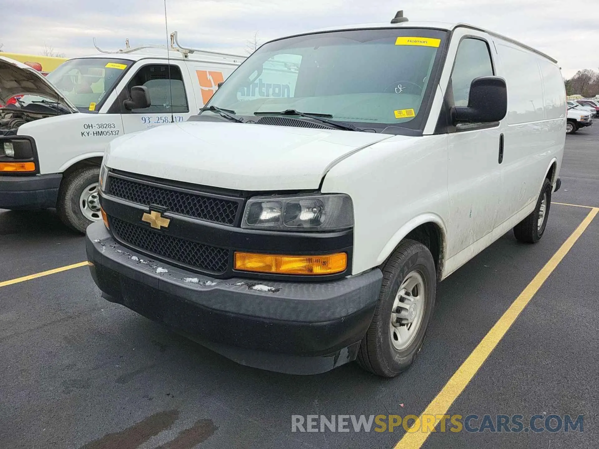 15 fotografías del automóvil dañado 1GCWGAFG9L1161073 CHEVROLET EXPRESS CARGO 2020