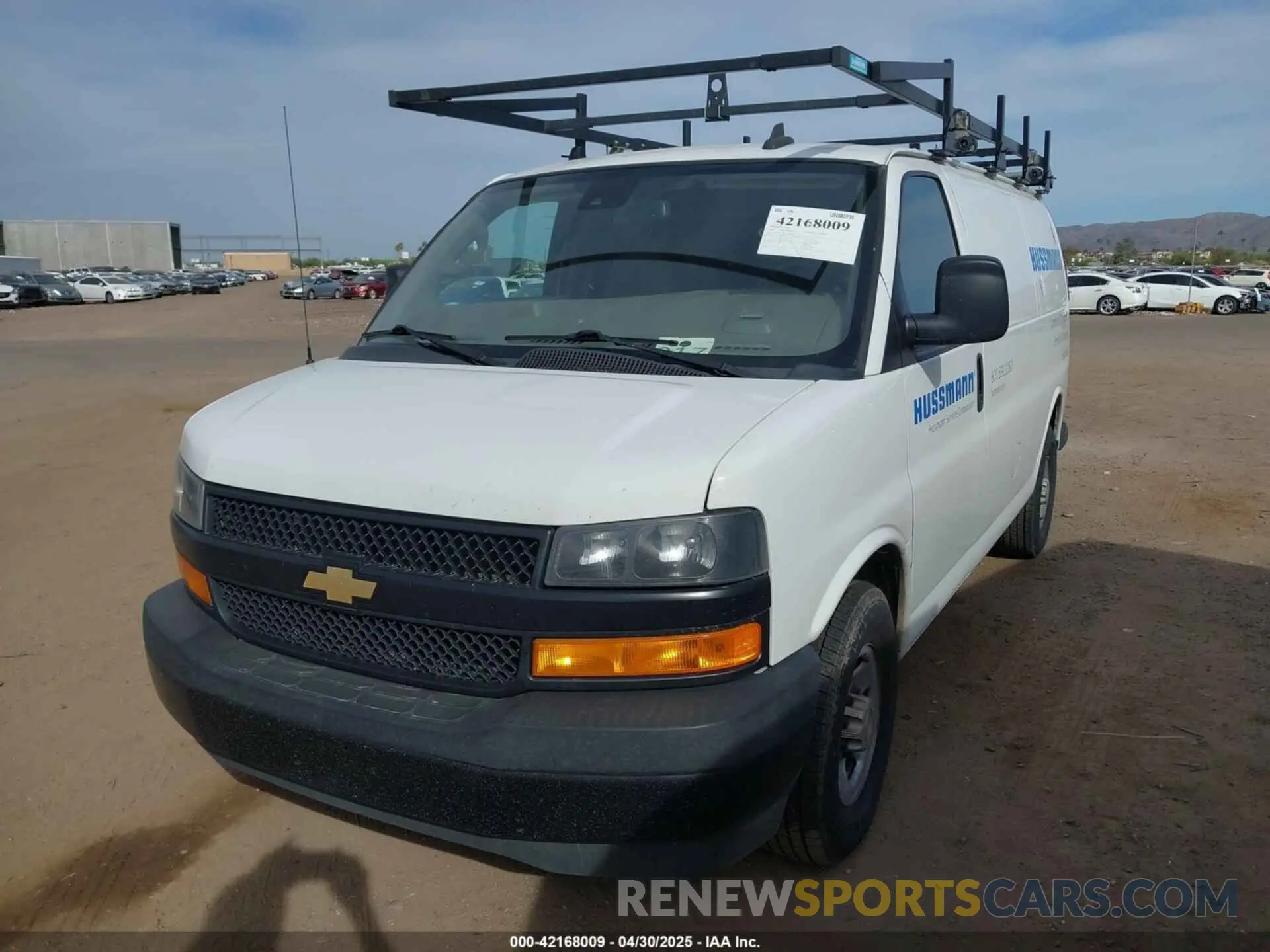 6 fotografías del automóvil dañado 1GCWGAFGXL1275695 CHEVROLET EXPRESS CARGO 2020
