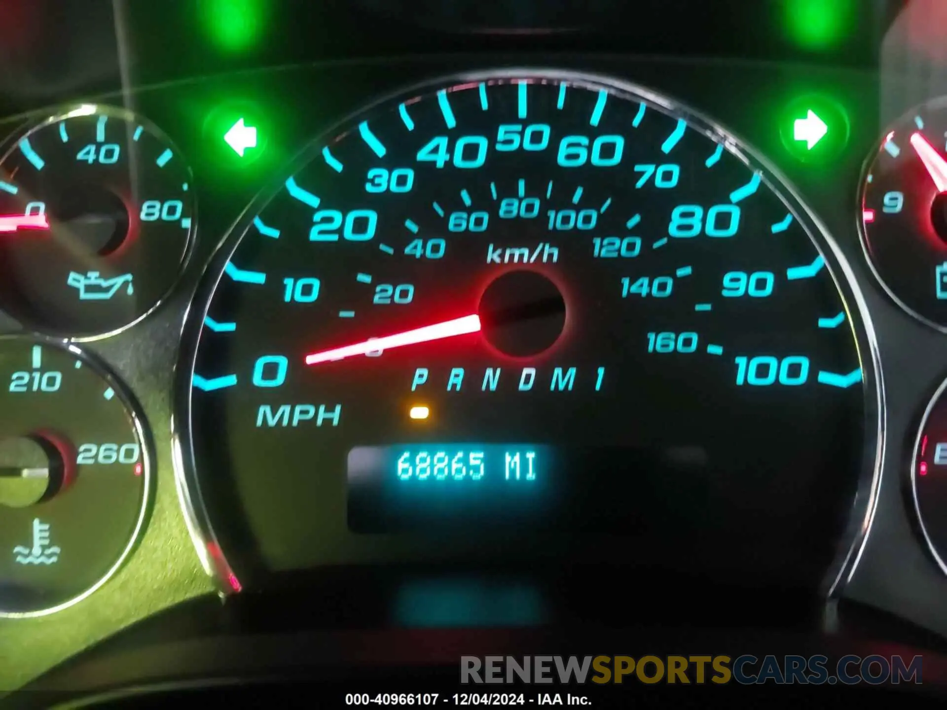 7 fotografías del automóvil dañado 1GCWGBFG4L1155123 CHEVROLET EXPRESS CARGO 2020