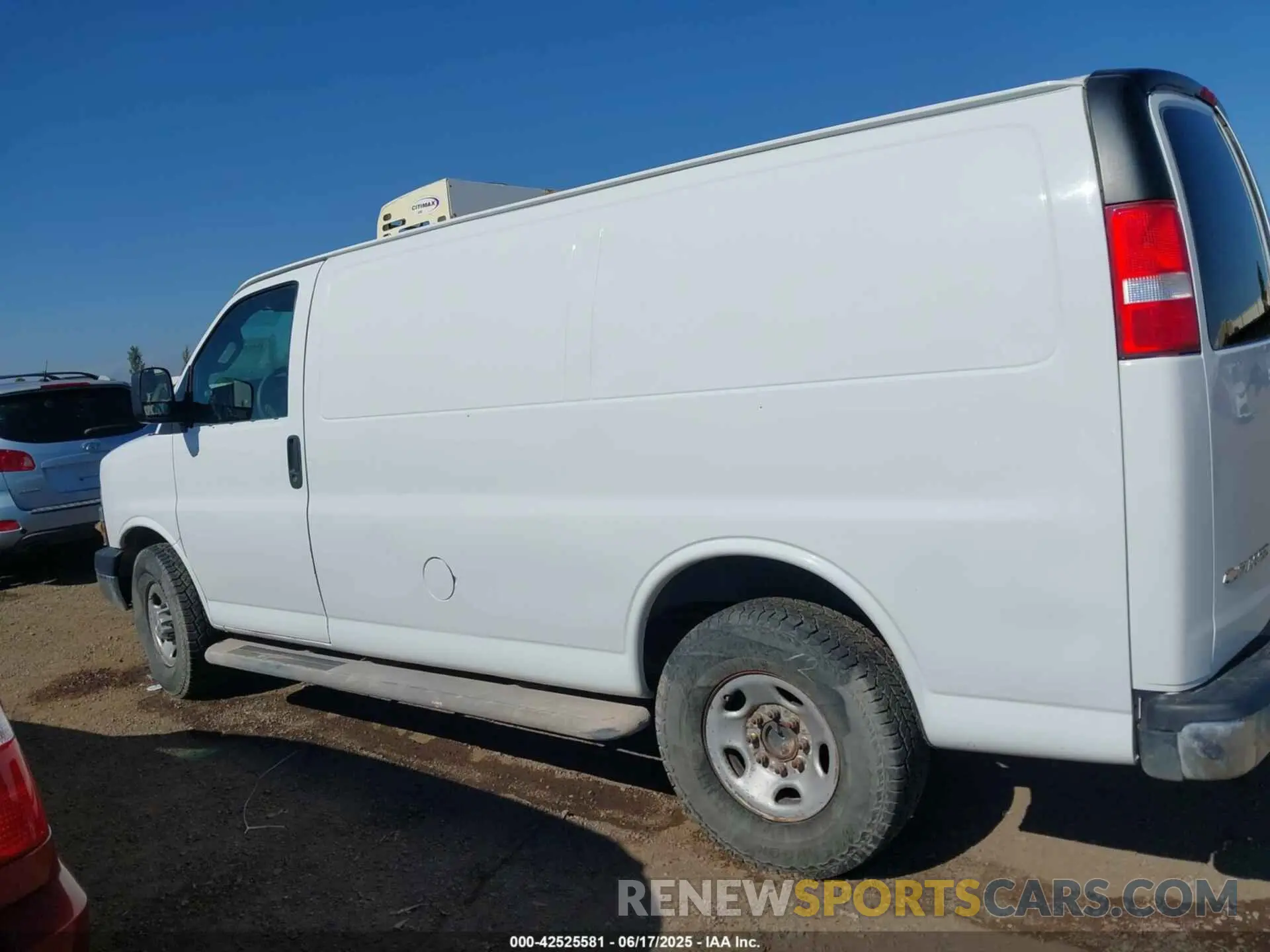 14 fotografías del automóvil dañado 1GCWGAF71M1242604 CHEVROLET EXPRESS CARGO 2021