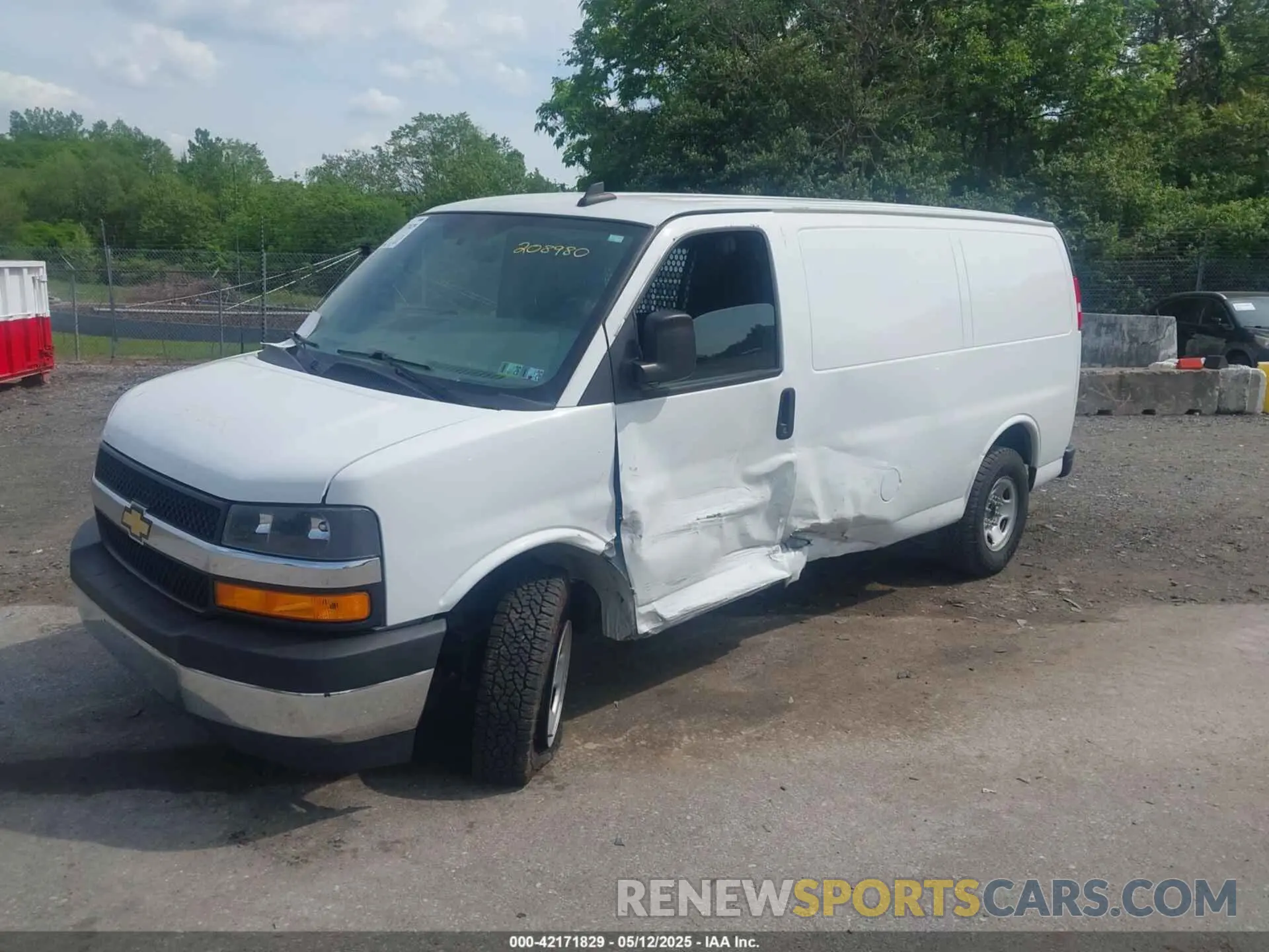 6 fotografías del automóvil dañado 1GCWGAF72M1208980 CHEVROLET EXPRESS CARGO 2021