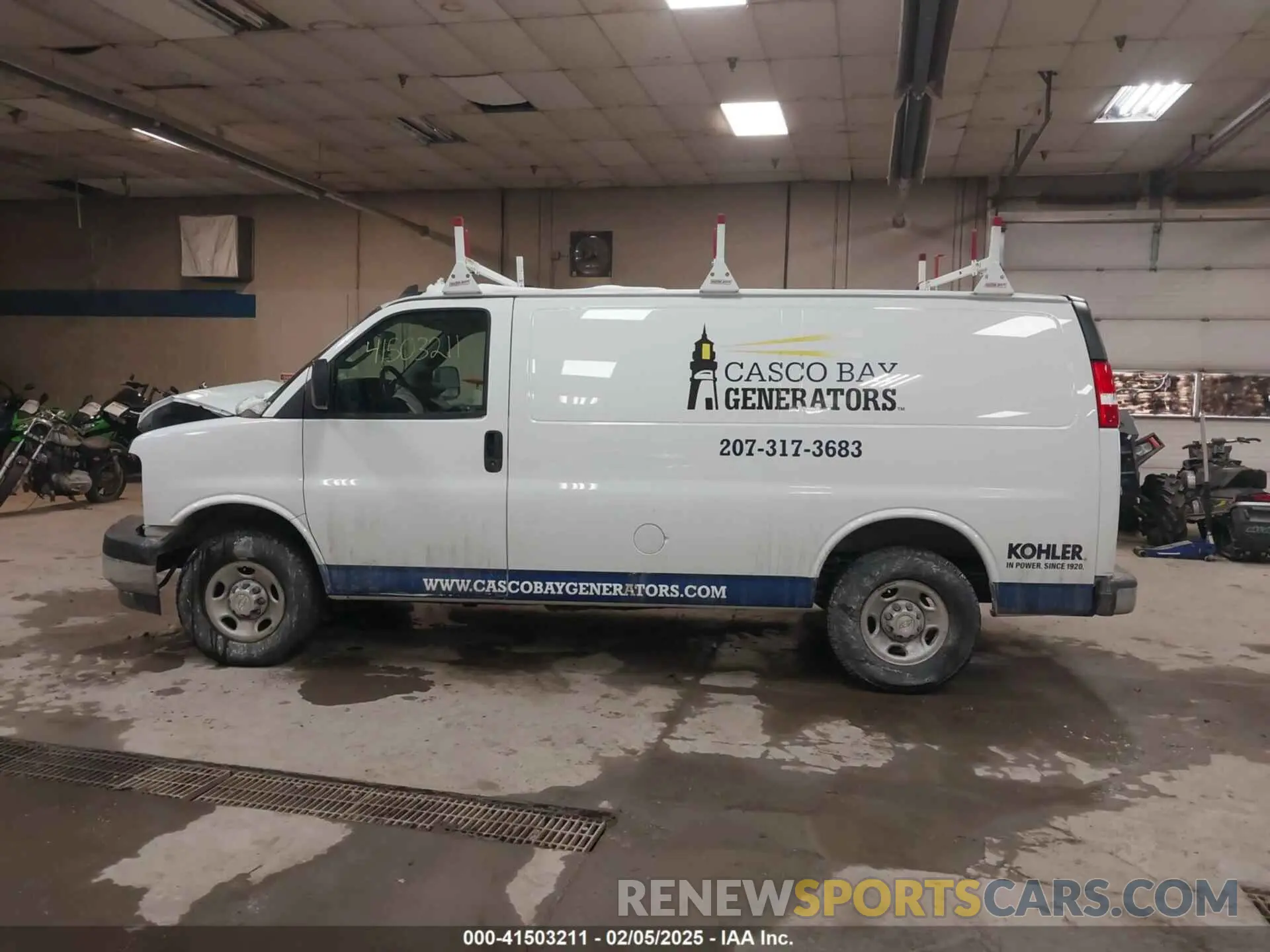 15 fotografías del automóvil dañado 1GCWGAFP9M1303035 CHEVROLET EXPRESS CARGO 2021